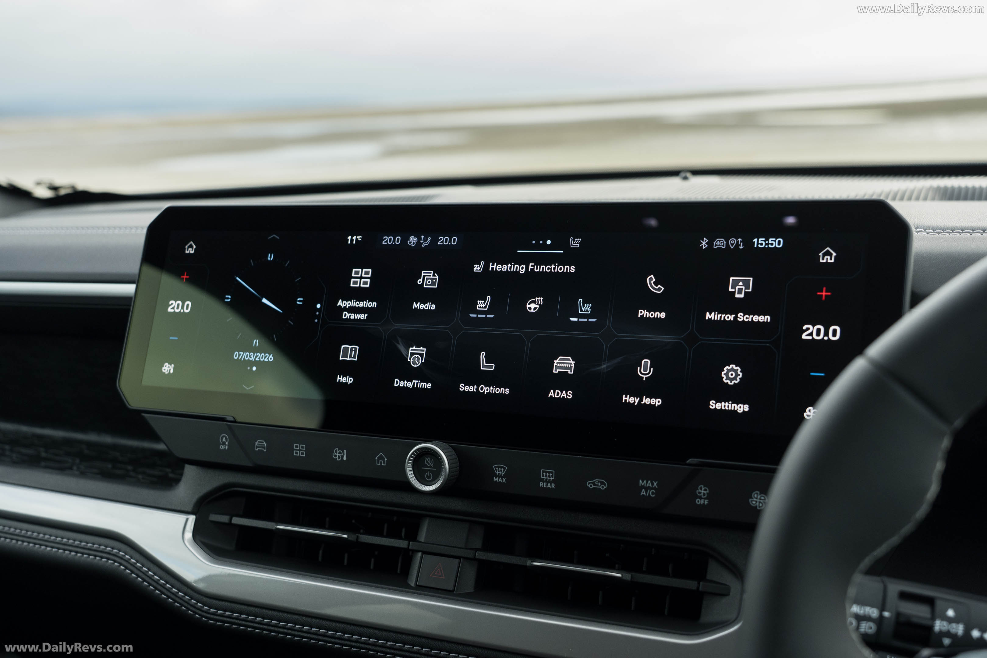 2026 Jeep Compass e-Hybrid UK Version Interior