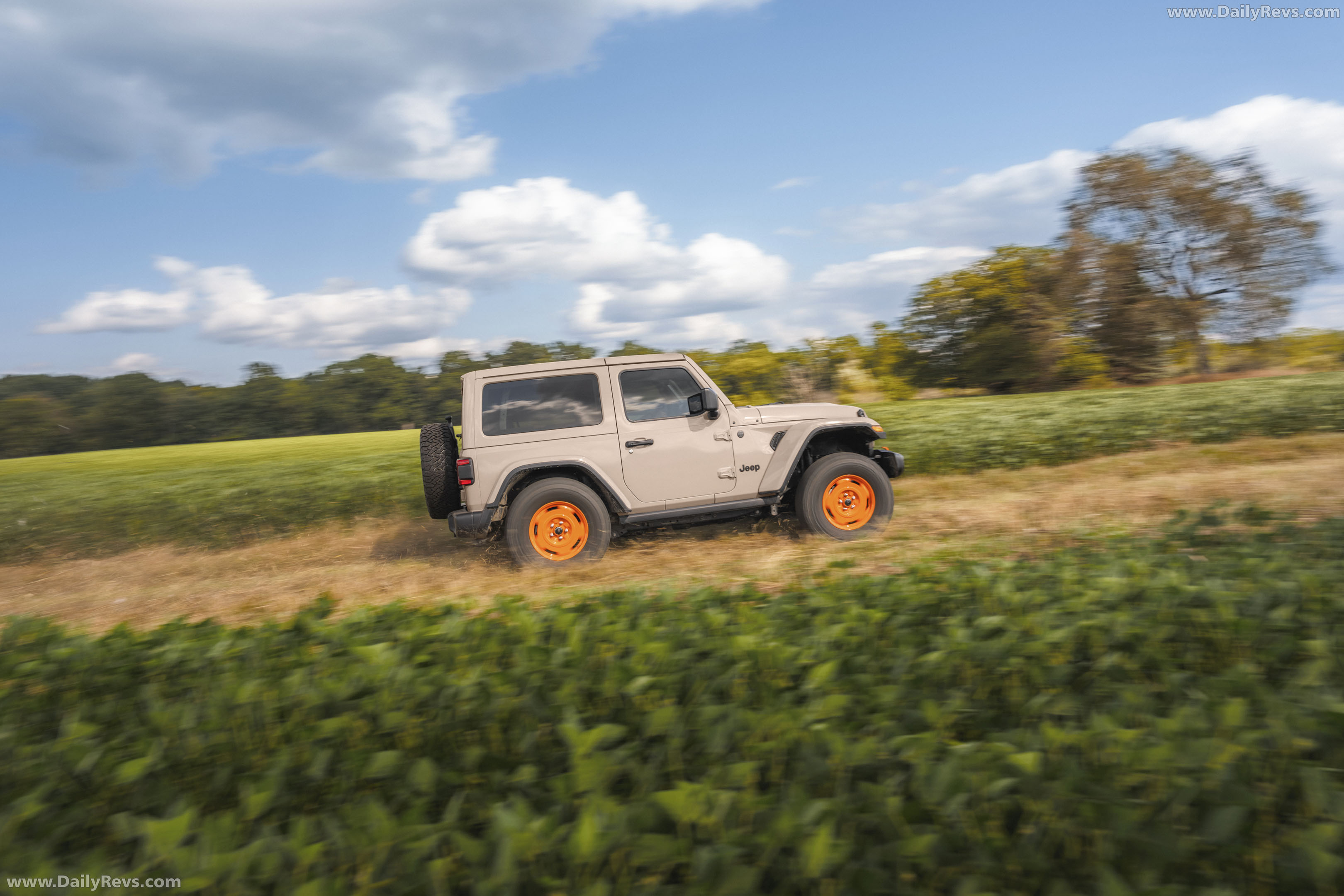 2027 Jeep Wrangler JL-2A Side View