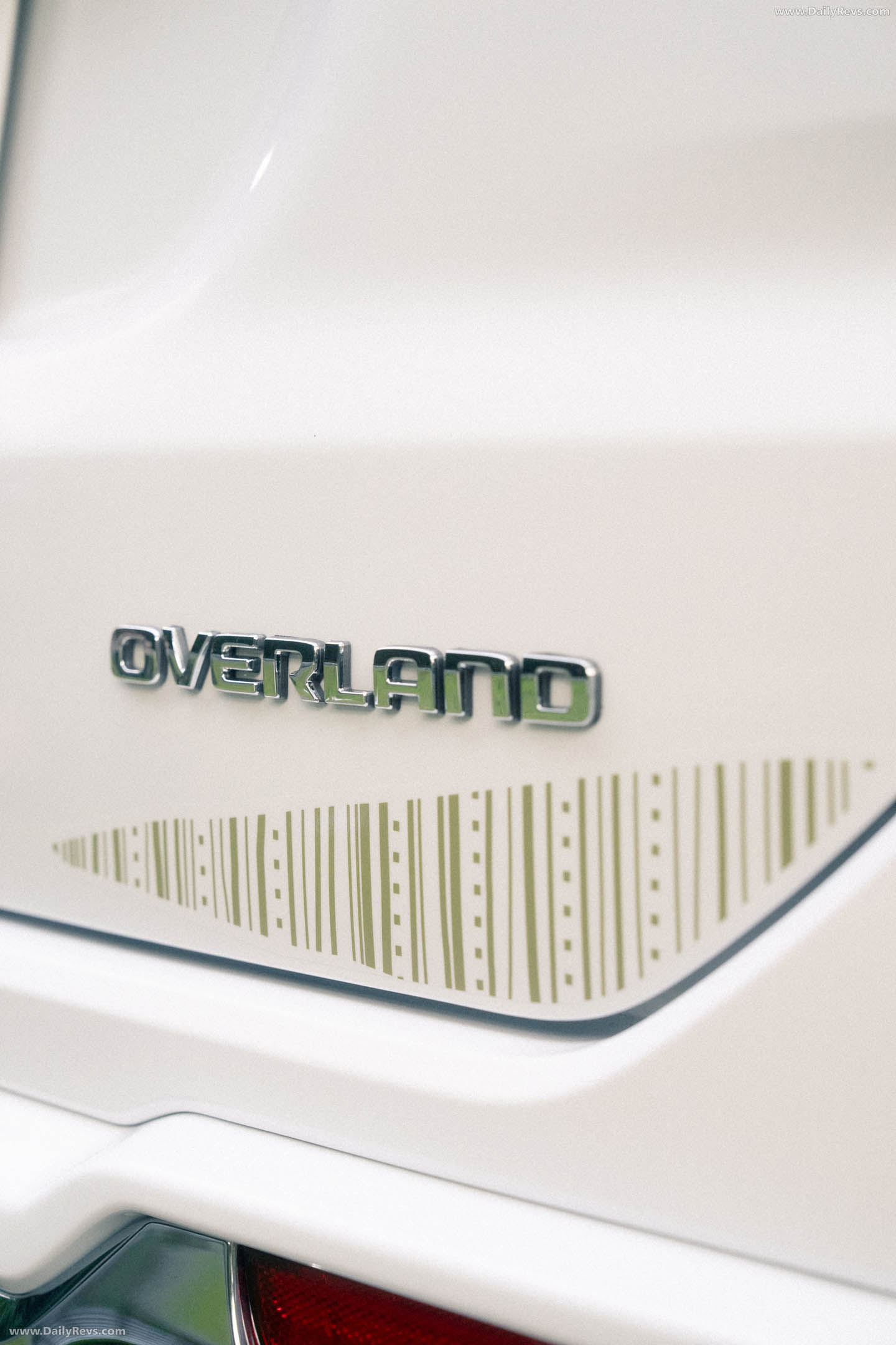 2027 Jeep Commander Overland Field Style Edition Exterior