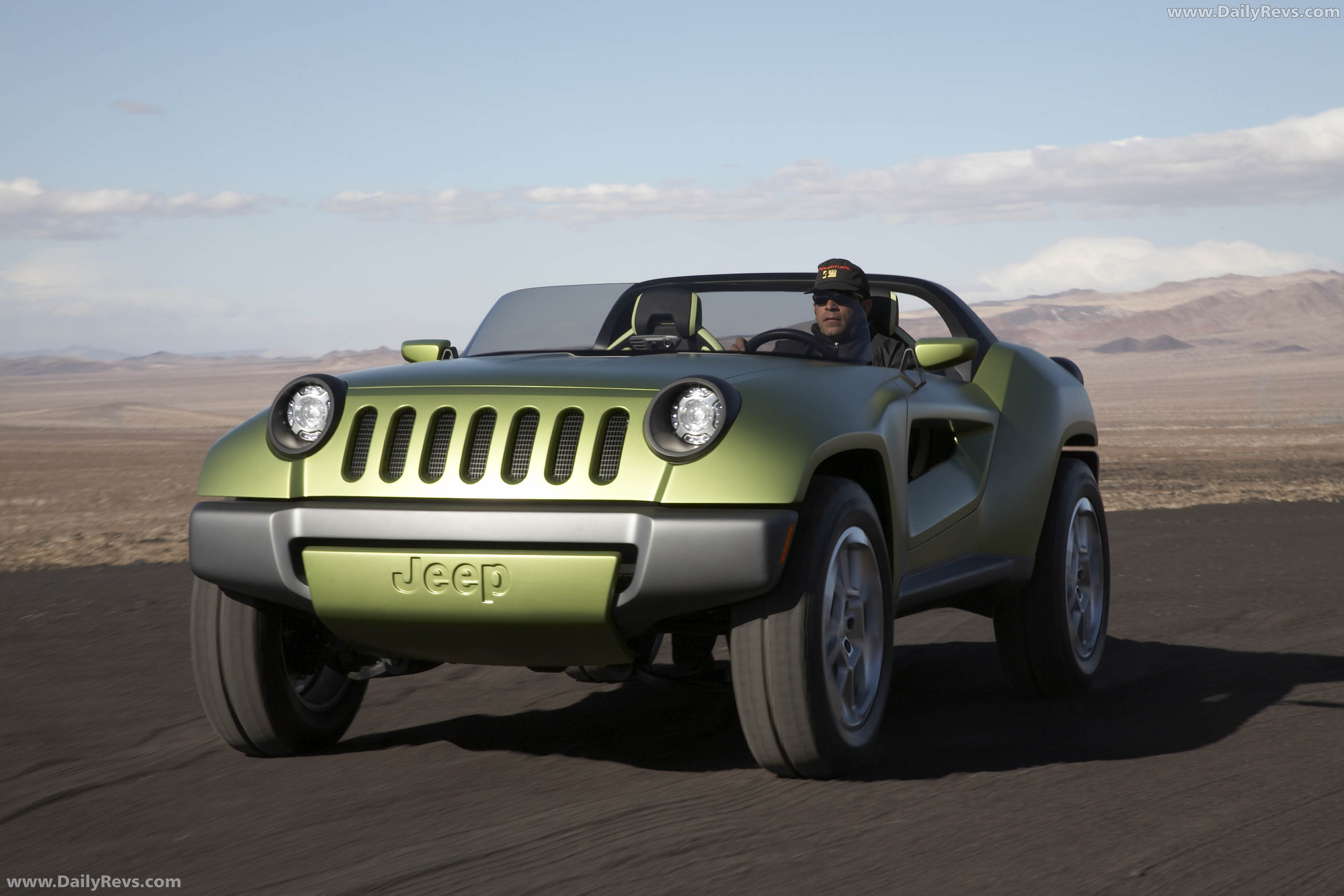 2008 Jeep Renegade Concept Front View