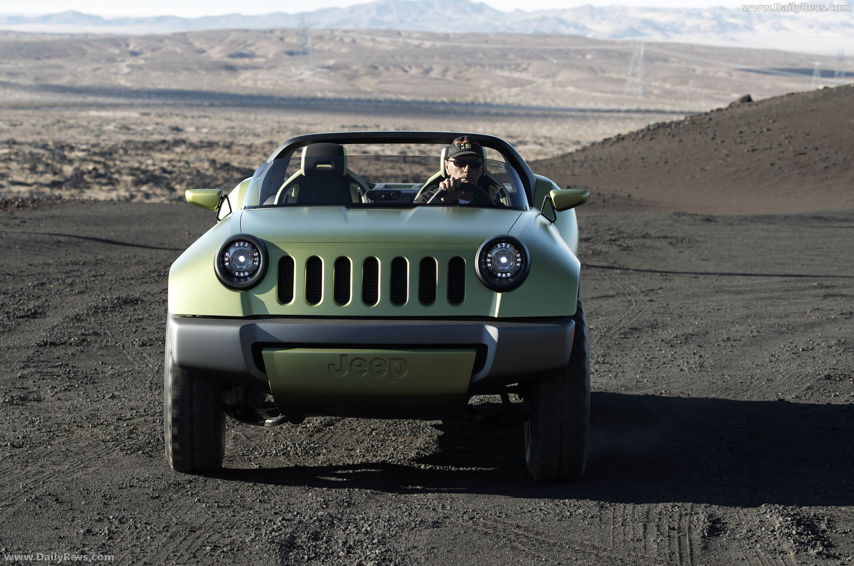 2008 Jeep Renegade Concept Front View