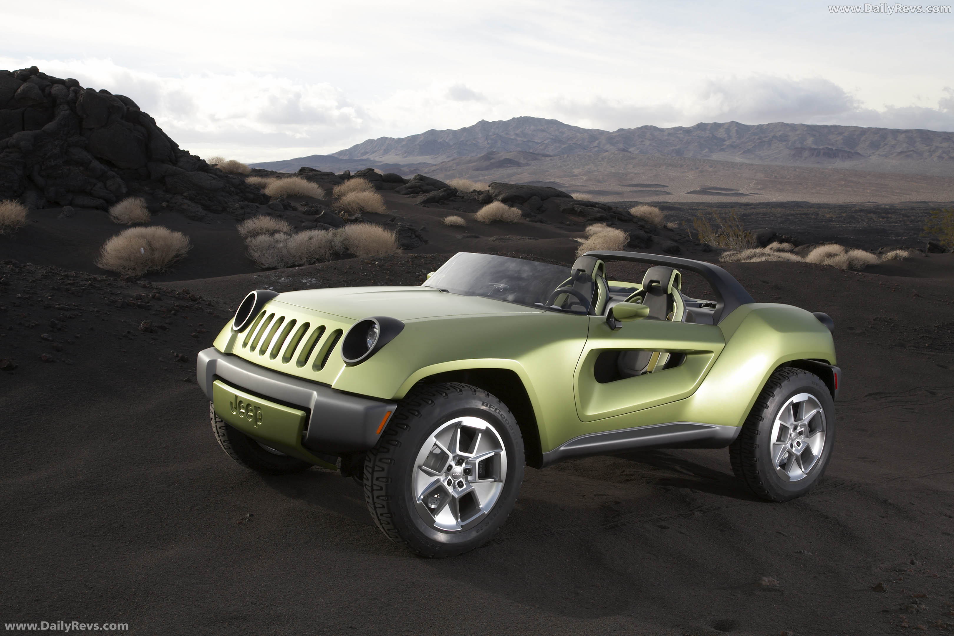 2008 Jeep Renegade Concept Front View