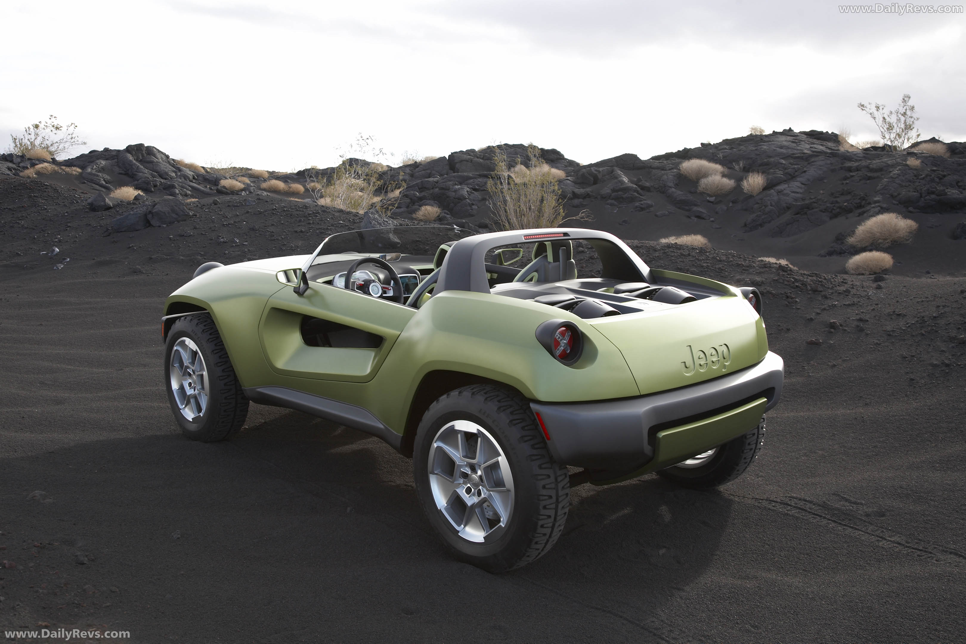 2008 Jeep Renegade Concept Rear View