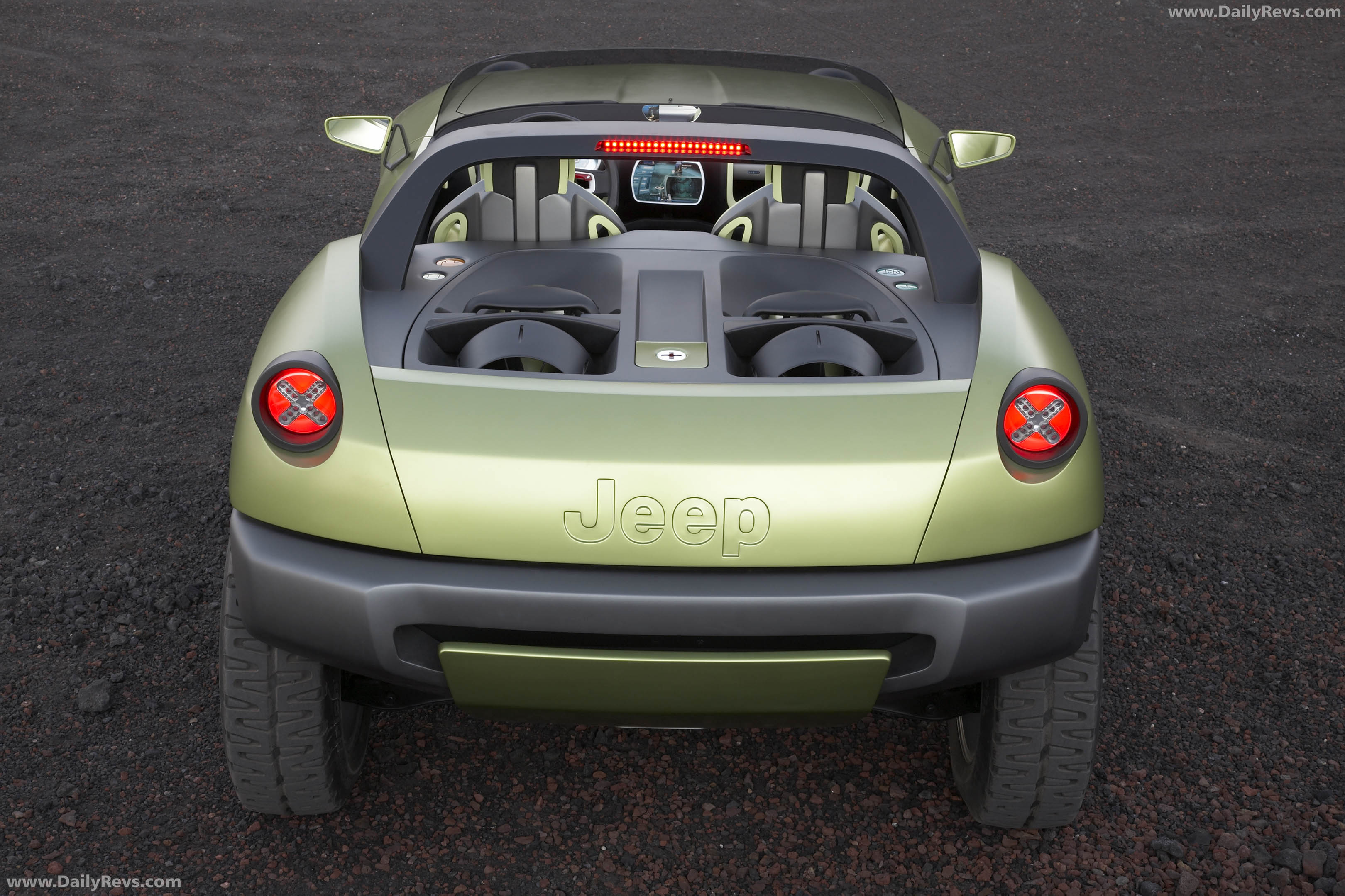 2008 Jeep Renegade Concept Rear View