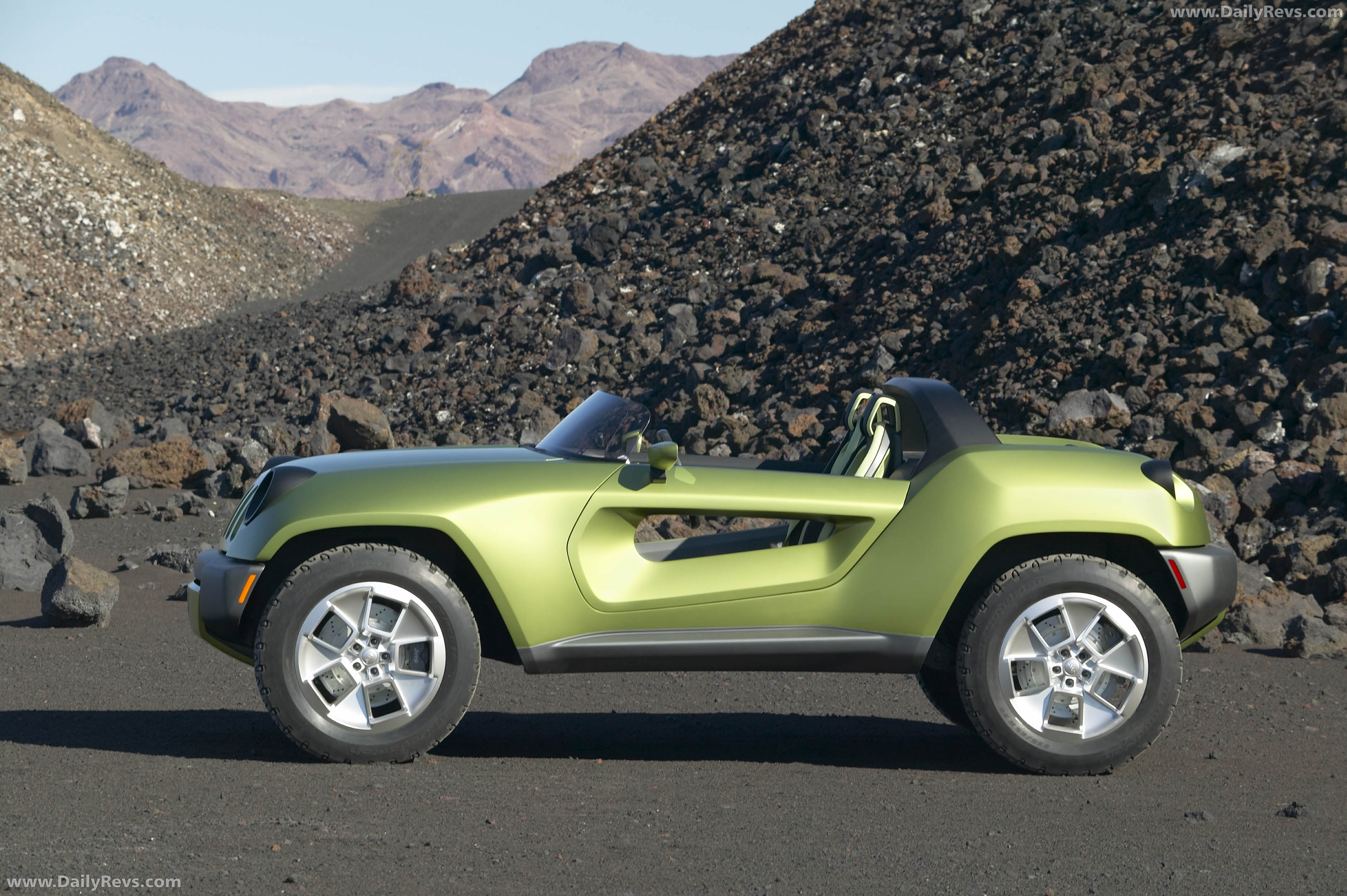 2008 Jeep Renegade Concept Side View