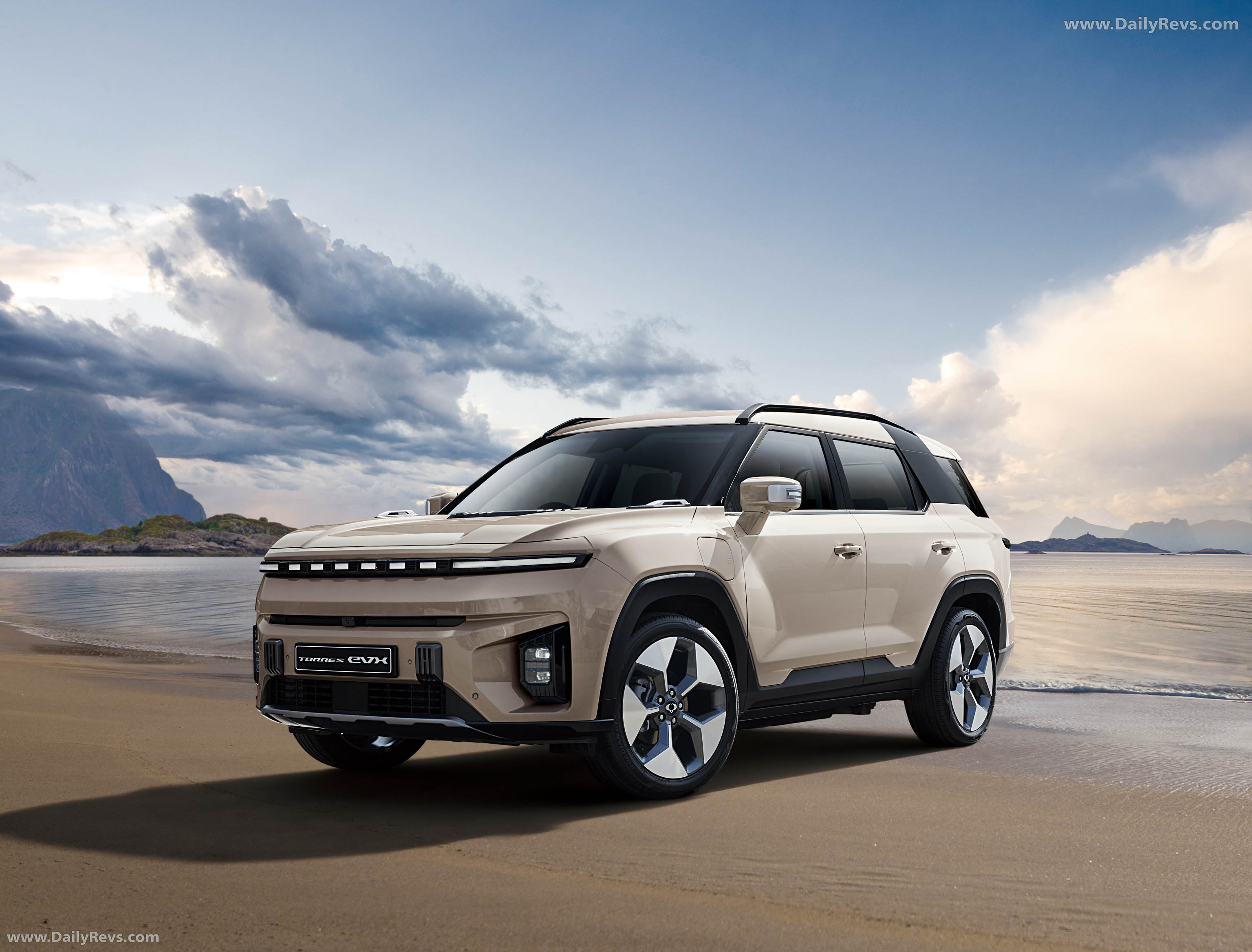 2026 KGM Motors Torres EVX Front View