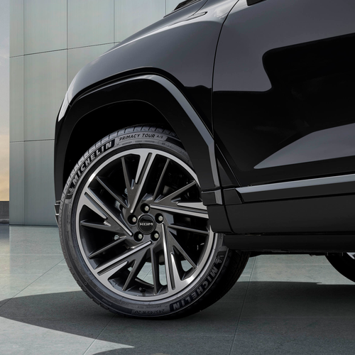 2025 KGM Motors Actyon Hybrid Exterior