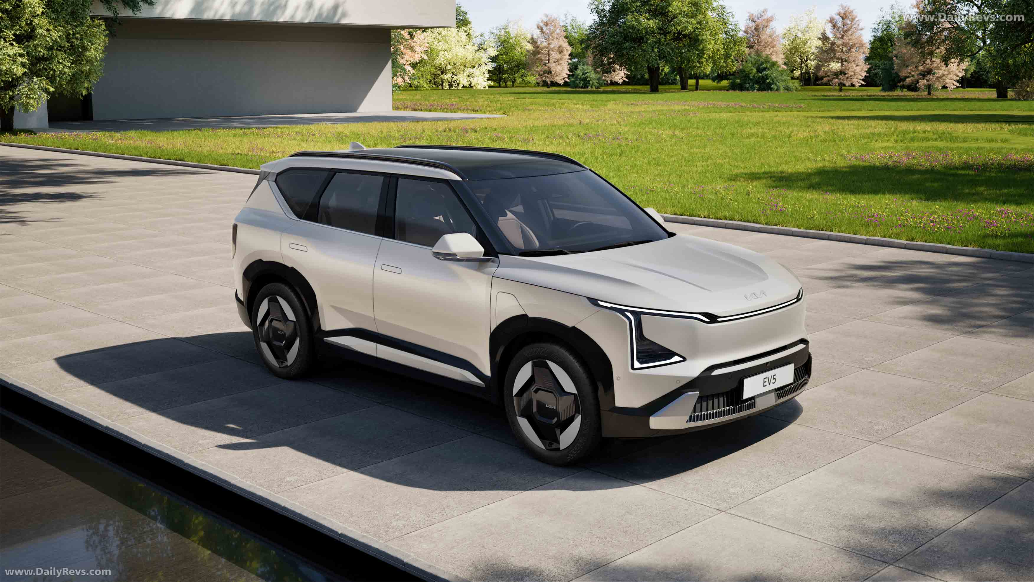 2026 Kia EV5 Front View