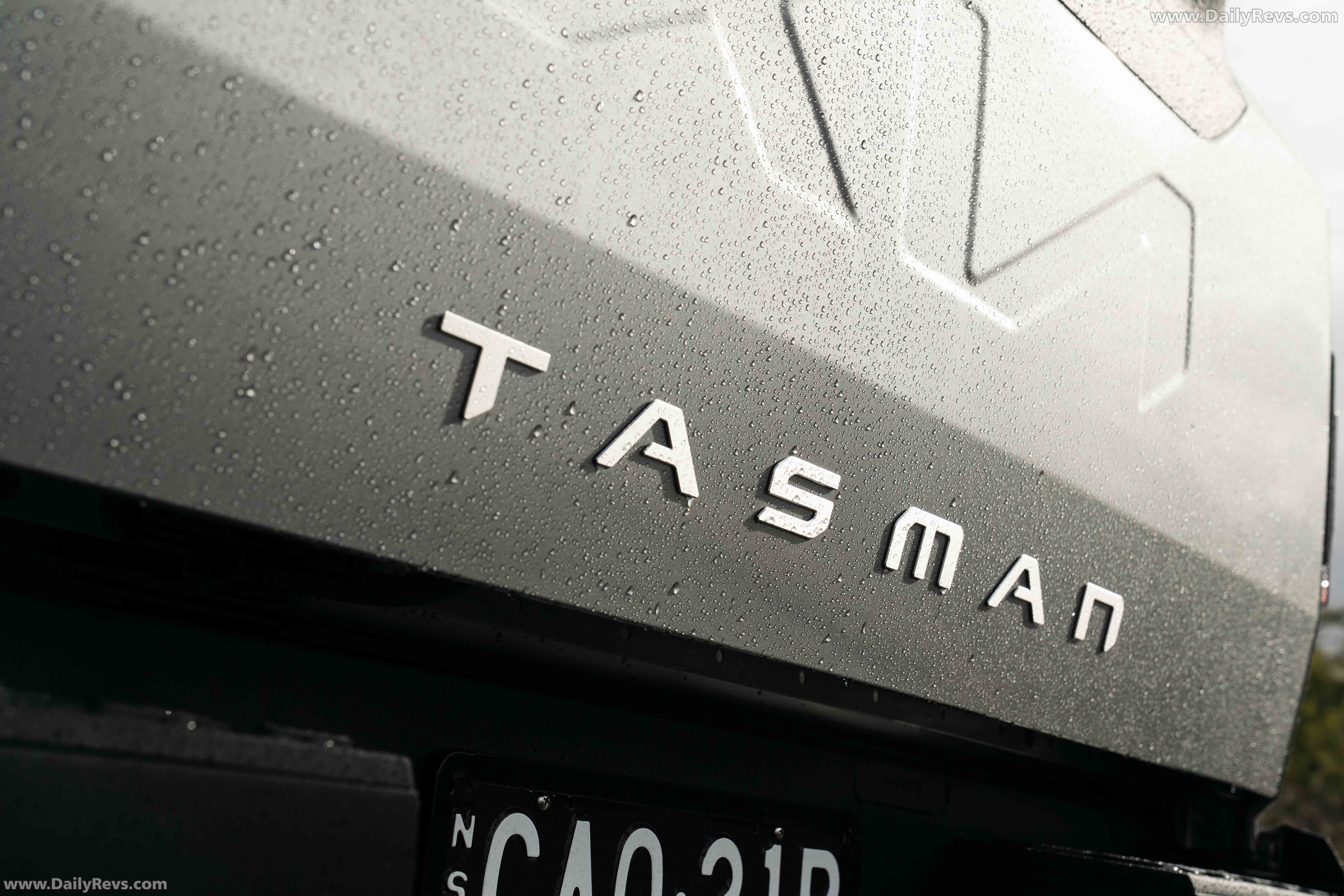 2025 Kia Tasman S 4X2 Exterior