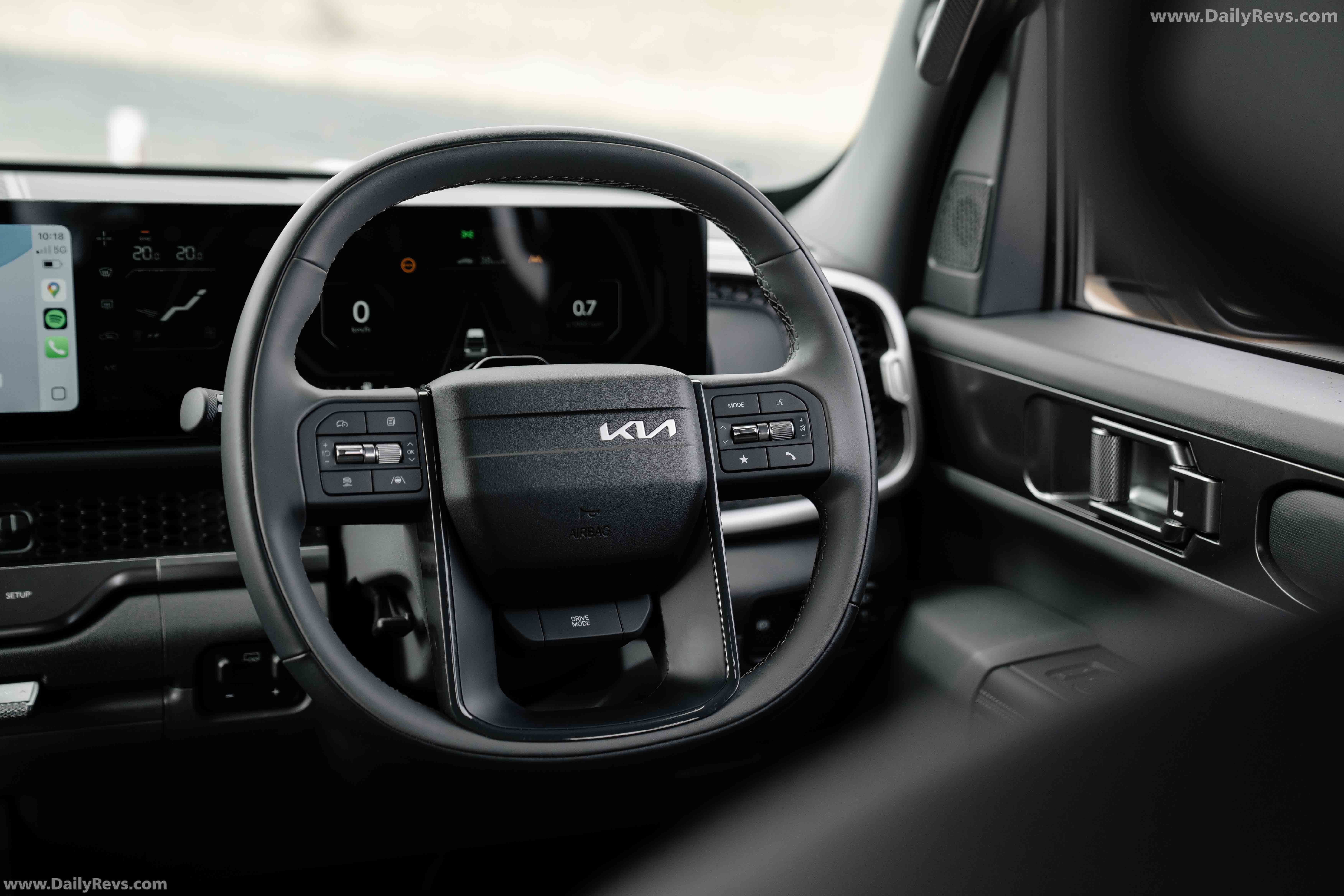 2025 Kia Tasman S 4X2 Interior