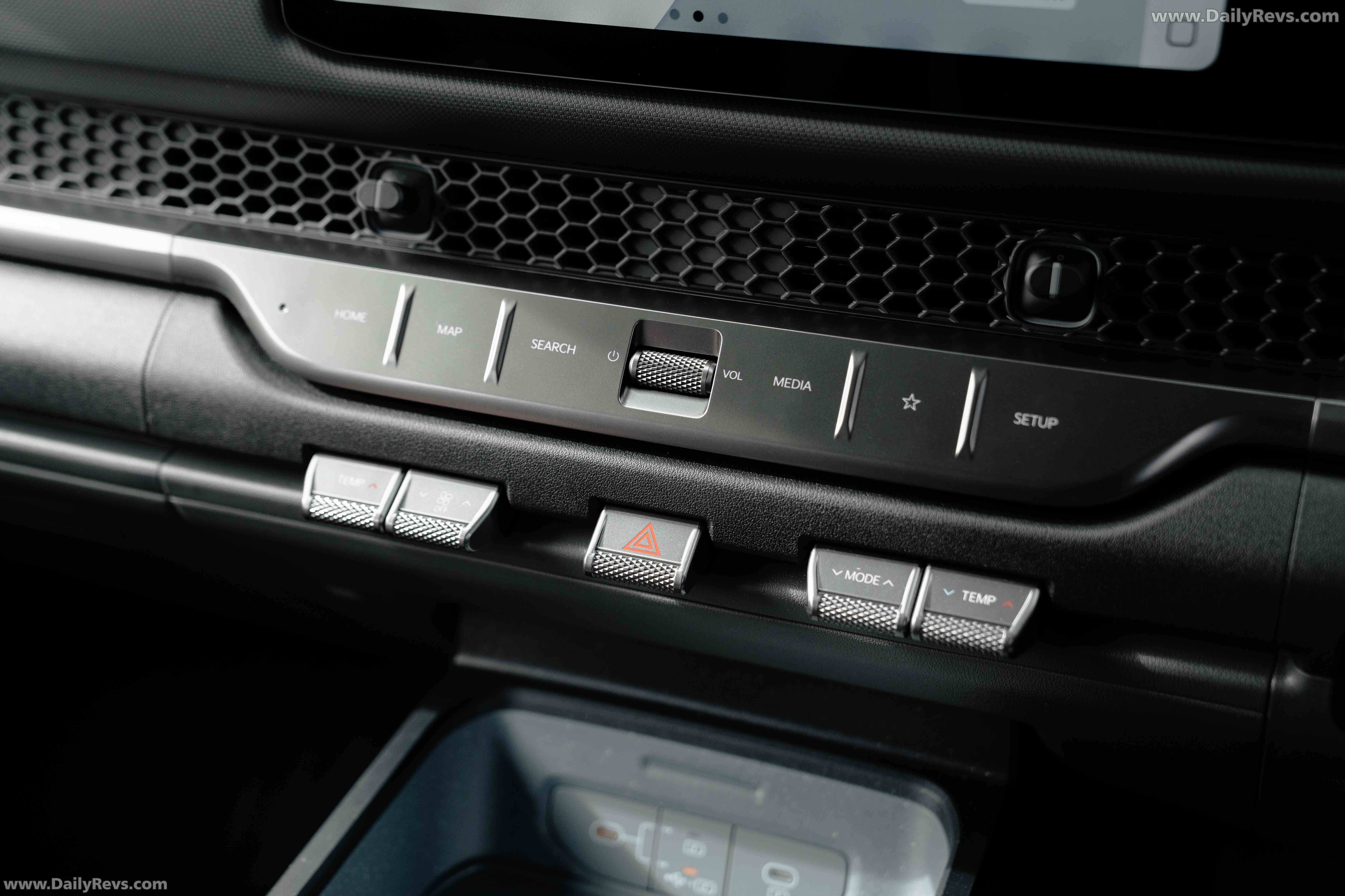 2025 Kia Tasman S 4X2 Interior