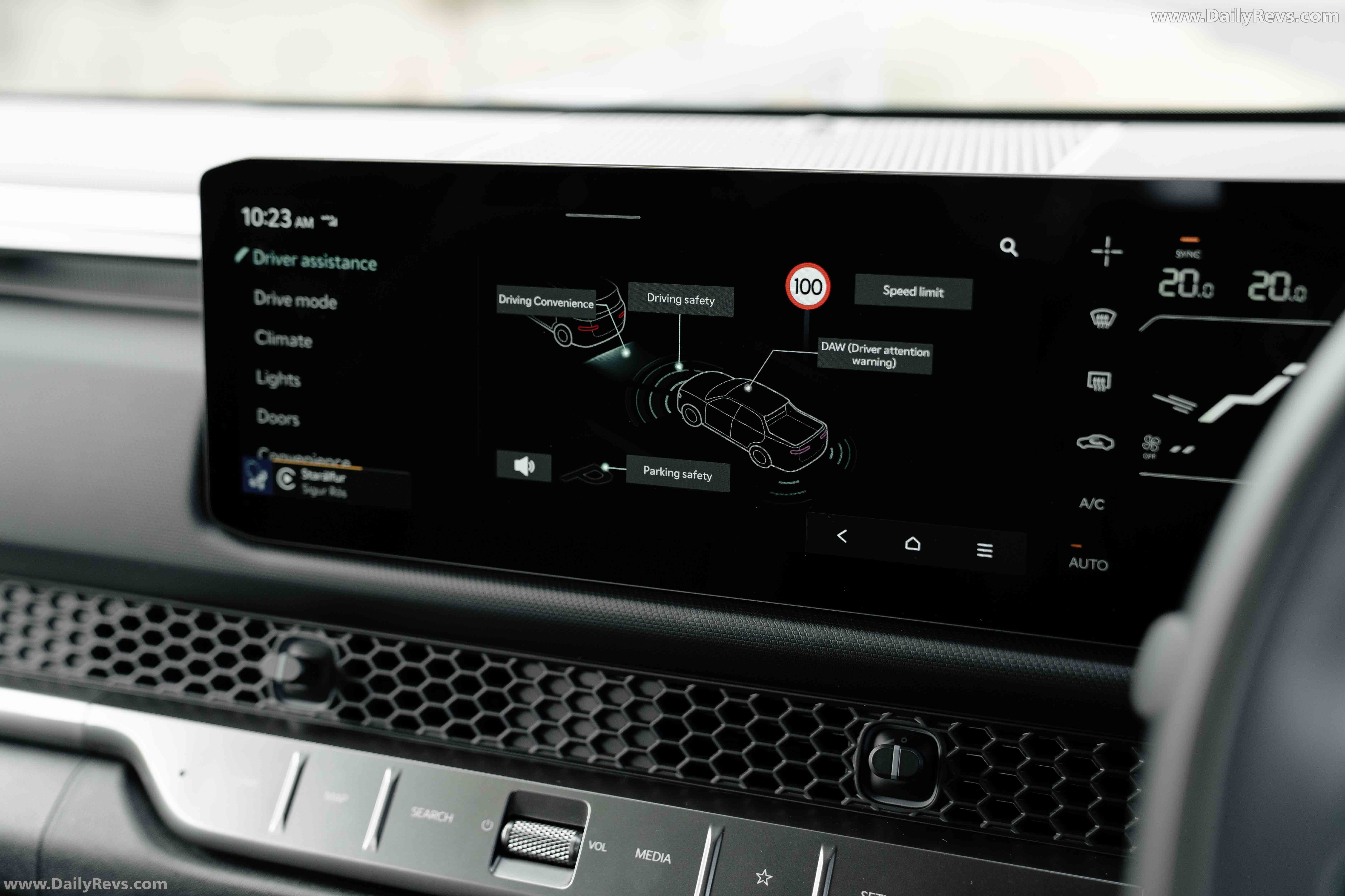 2025 Kia Tasman S 4X2 Interior