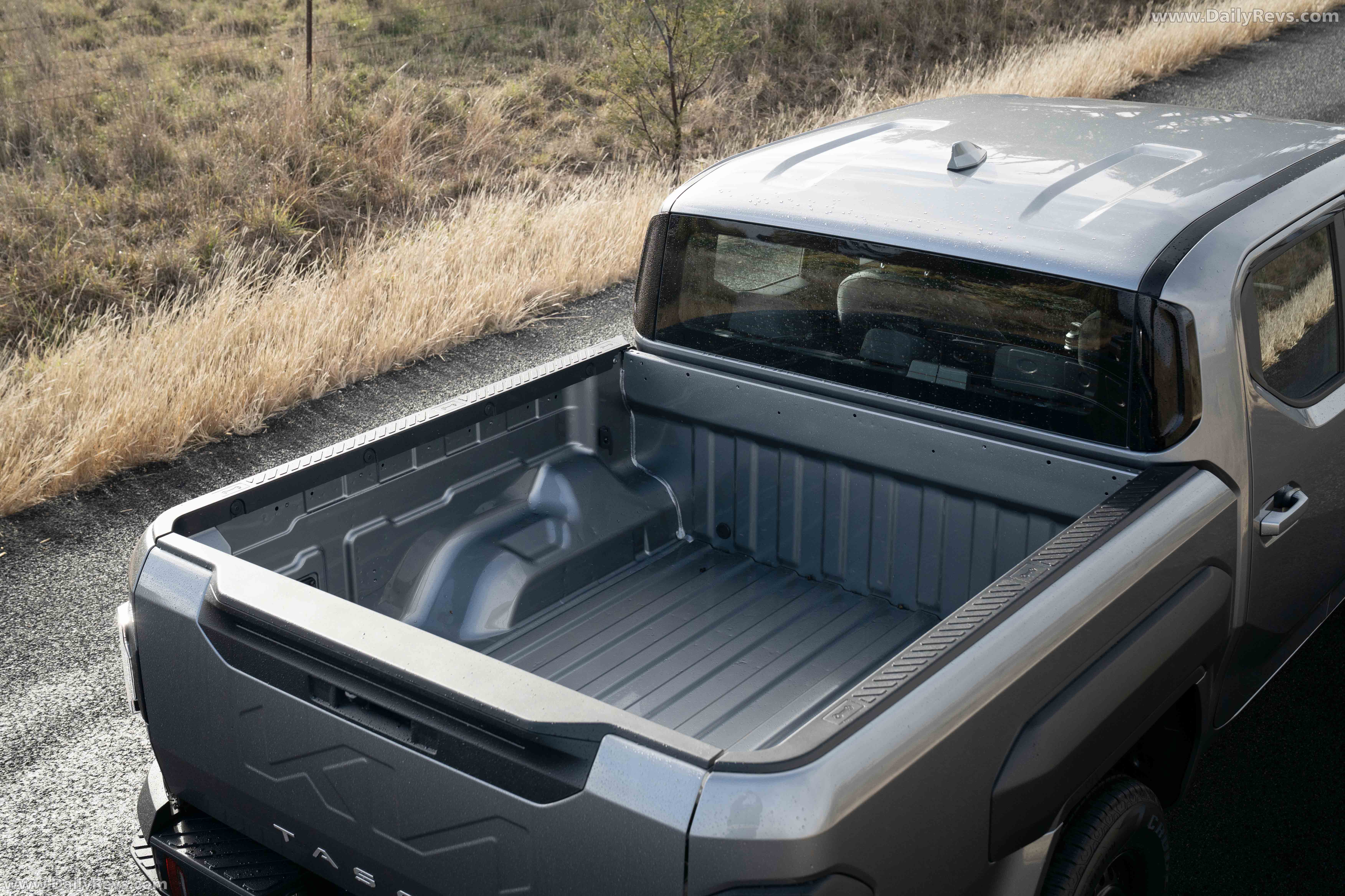 2025 Kia Tasman S 4X2 Interior
