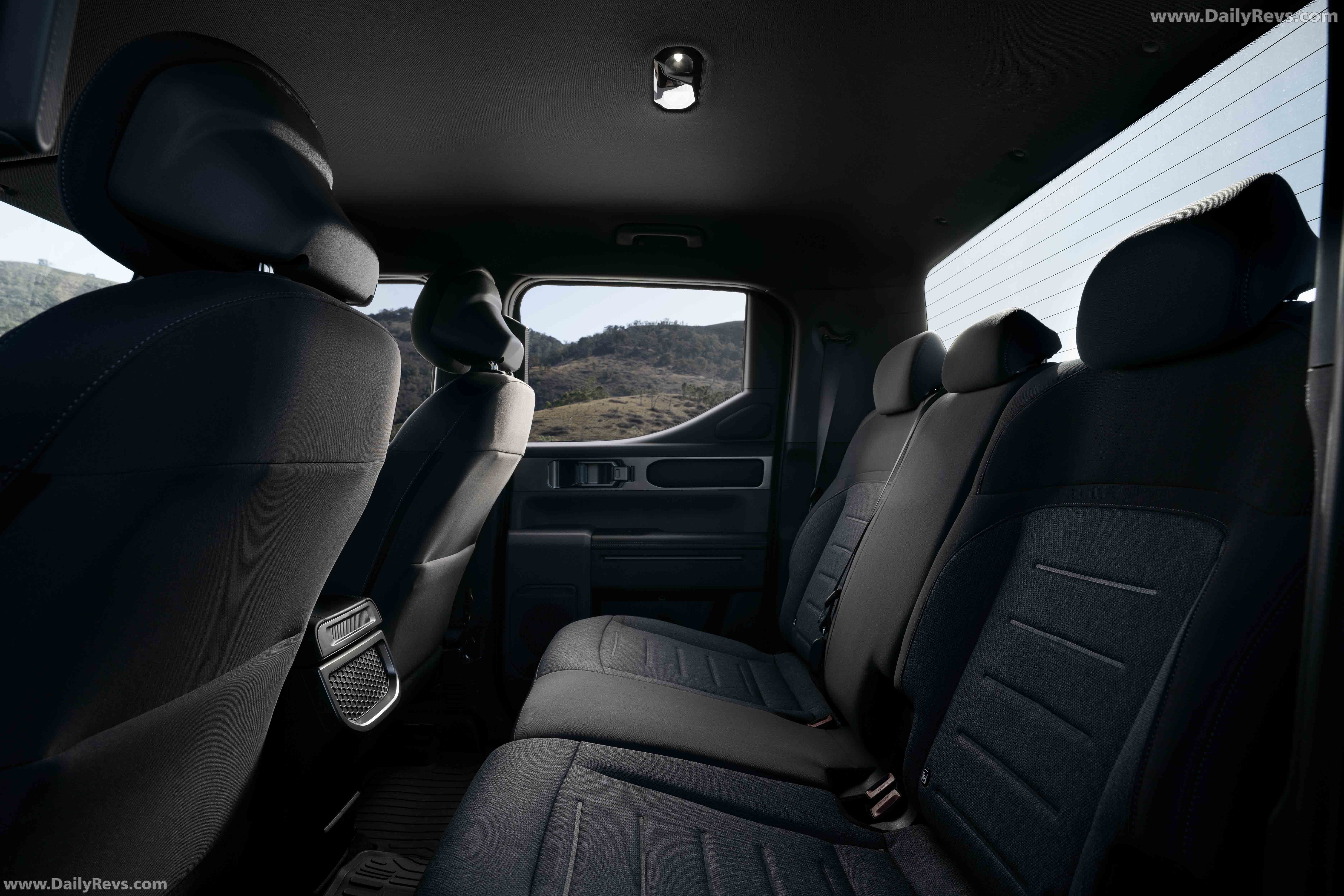 2025 Kia Tasman SX 4X4 Interior