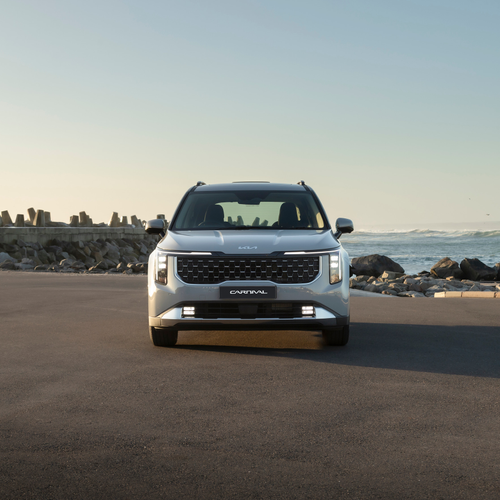2025 Kia Carnival South African Version Front View