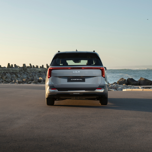 2025 Kia Carnival South African Version Rear View