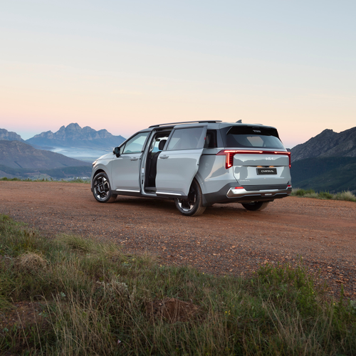 2025 Kia Carnival South African Version Rear View