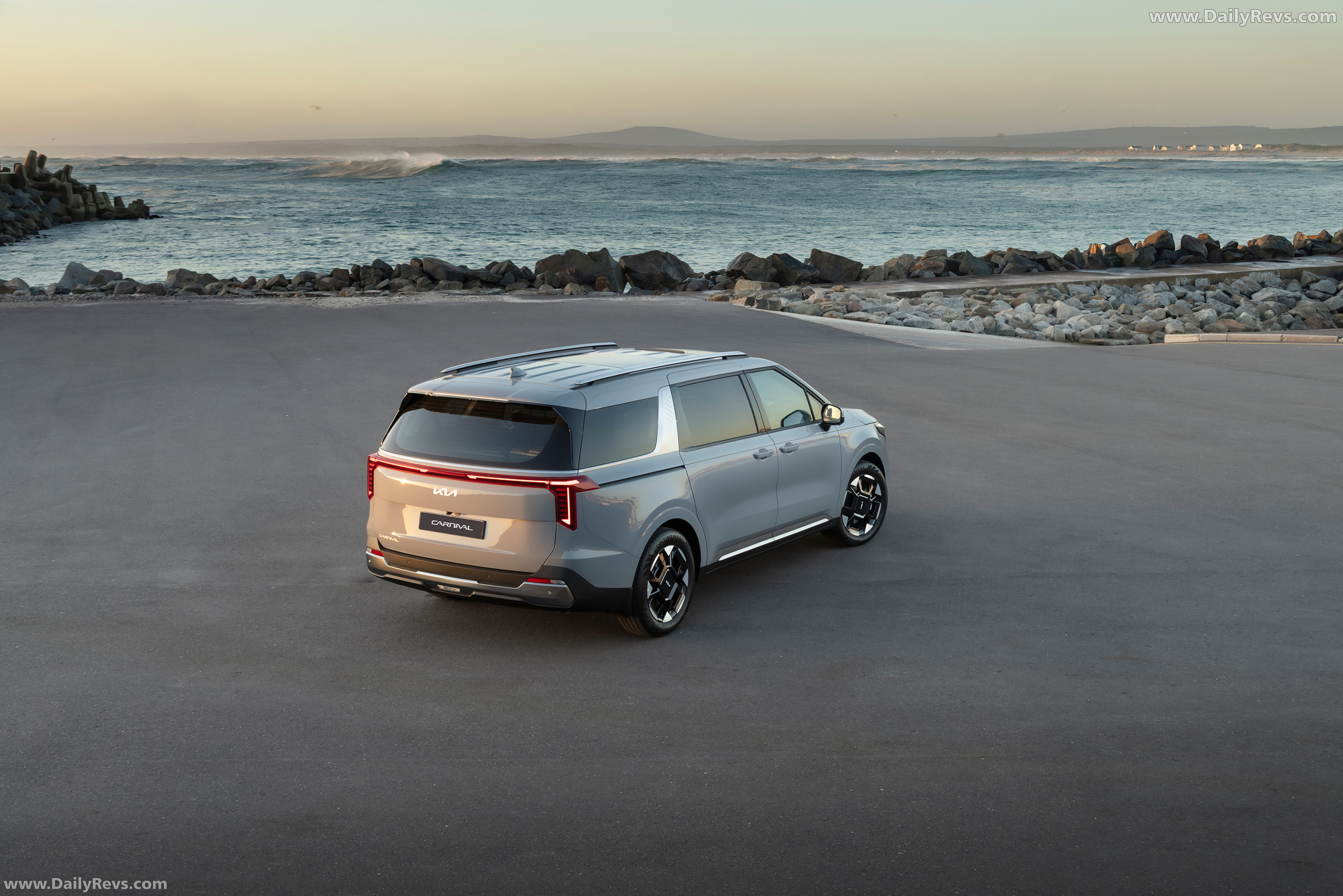 2025 Kia Carnival South African Version Top View