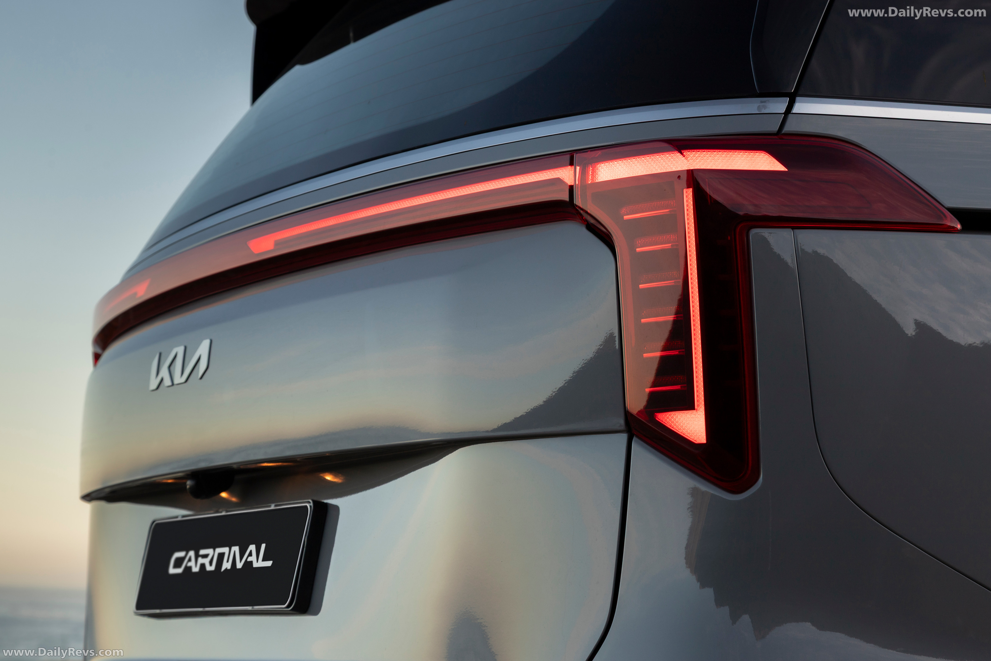 2025 Kia Carnival South African Version Exterior