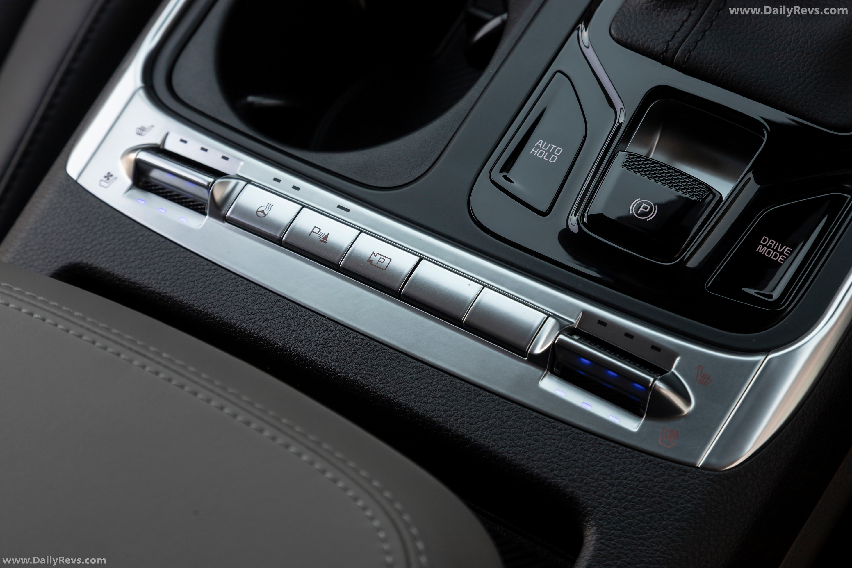 2025 Kia Carnival South African Version Interior
