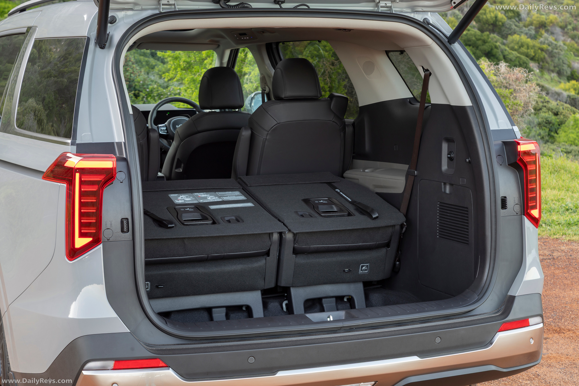 2025 Kia Carnival South African Version Interior