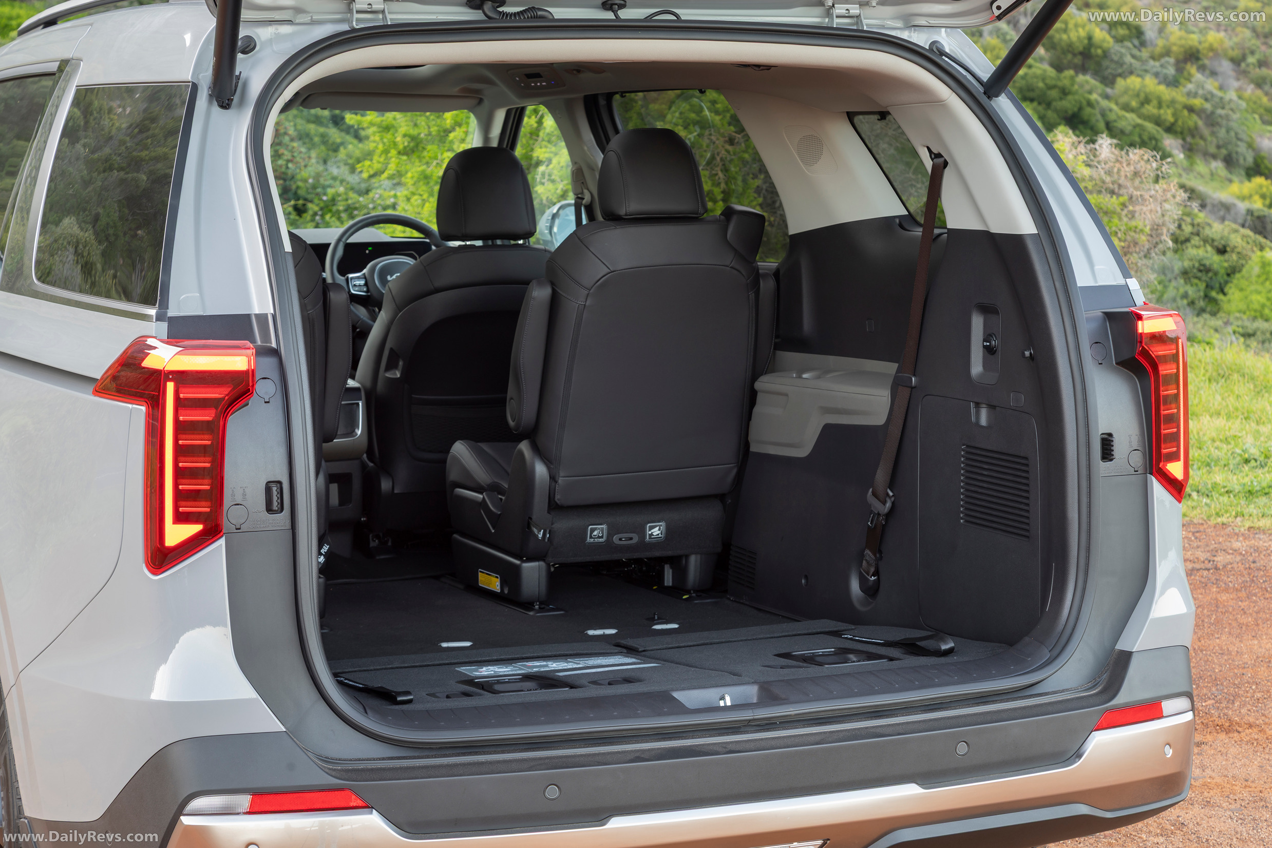 2025 Kia Carnival South African Version Interior