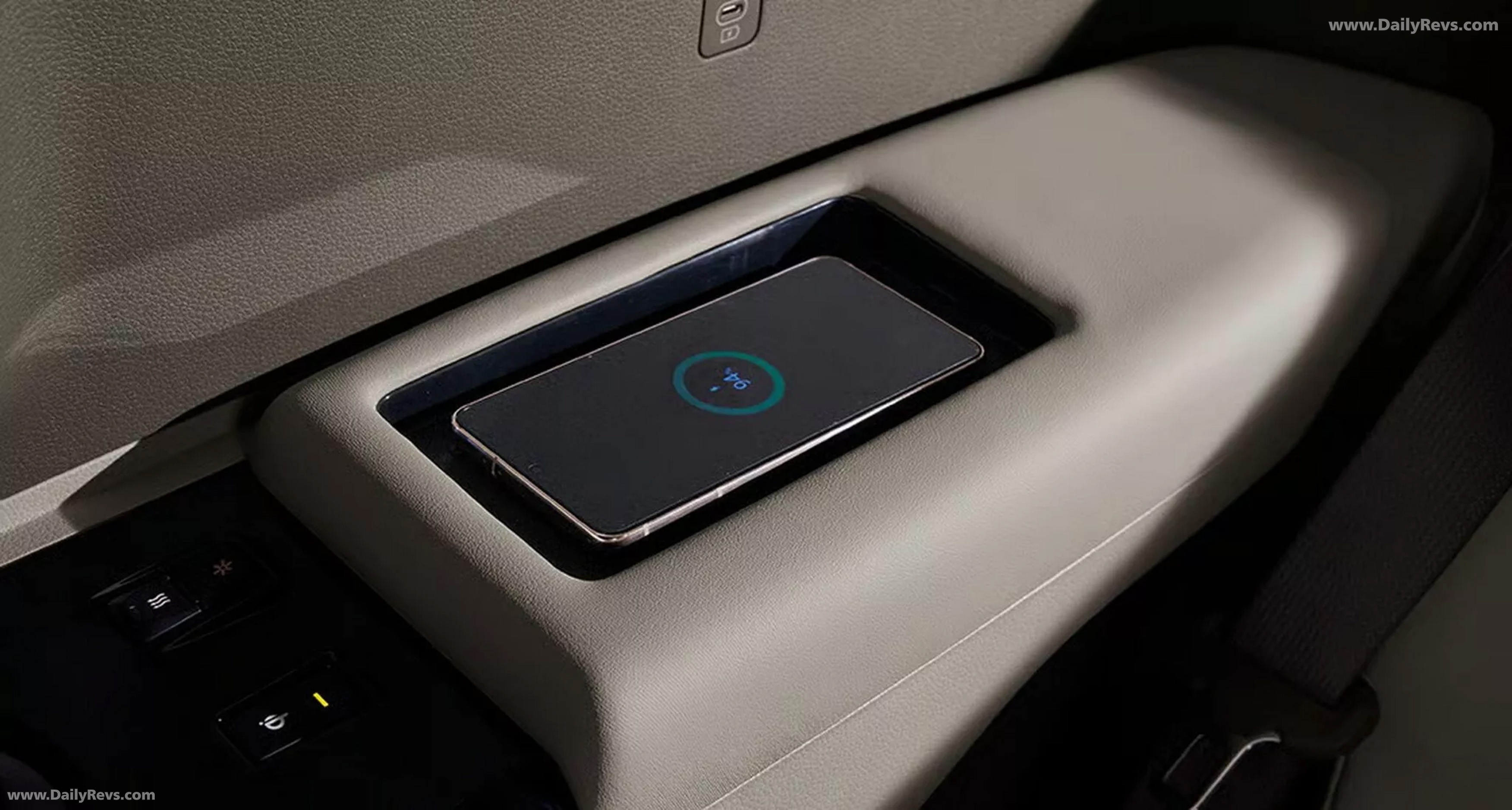 2026 Kia Carnival Hi Limousine Interior