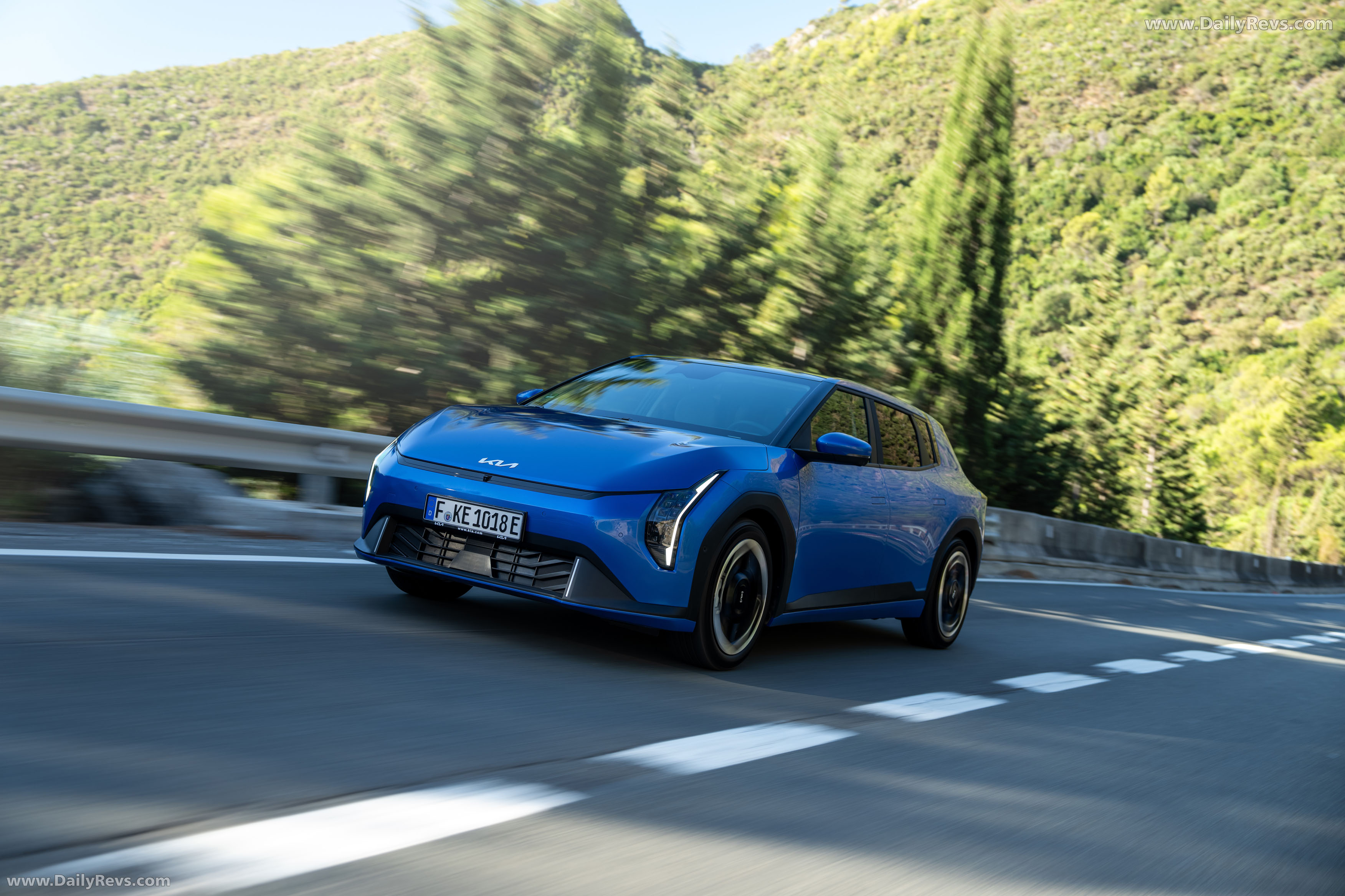 2026 Kia EV4 European Version Front View