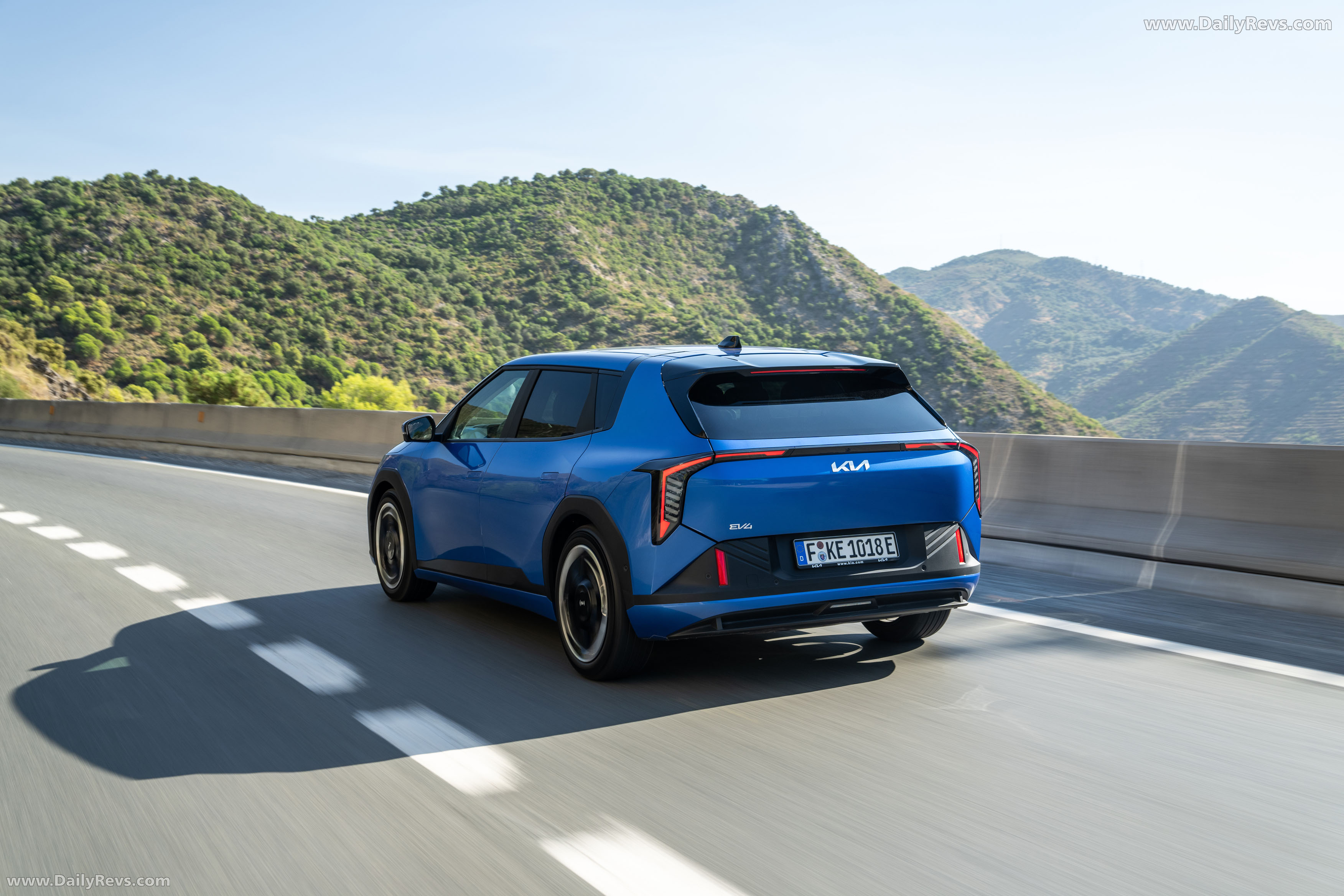 2026 Kia EV4 European Version Rear View