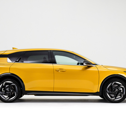 2025 Kia K4 GT Line UK Version Side View