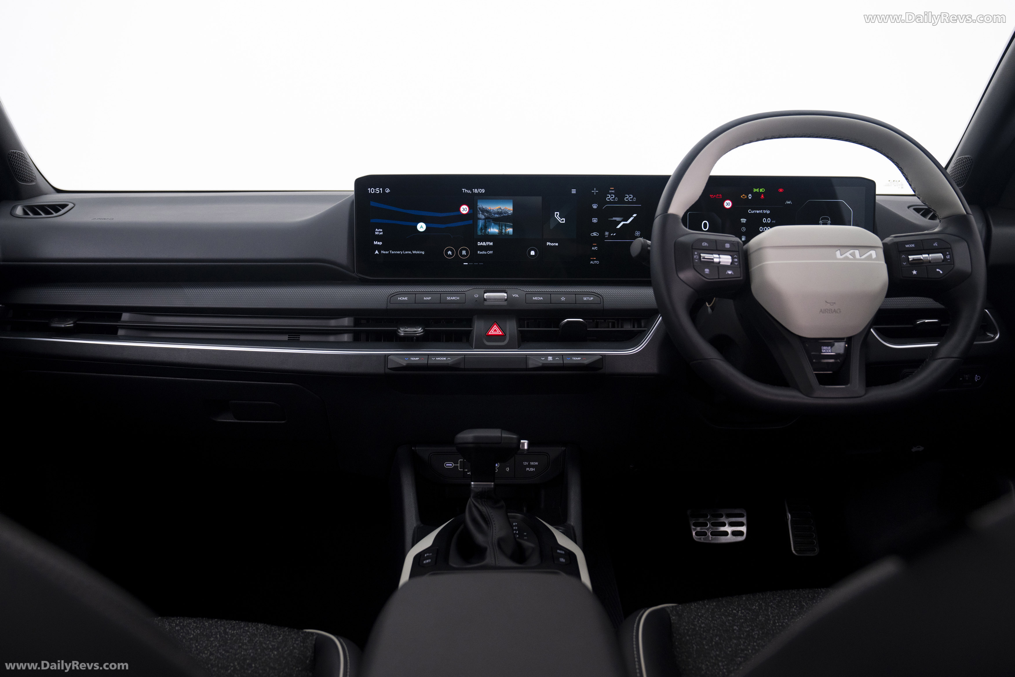 2025 Kia K4 GT Line UK Version Interior