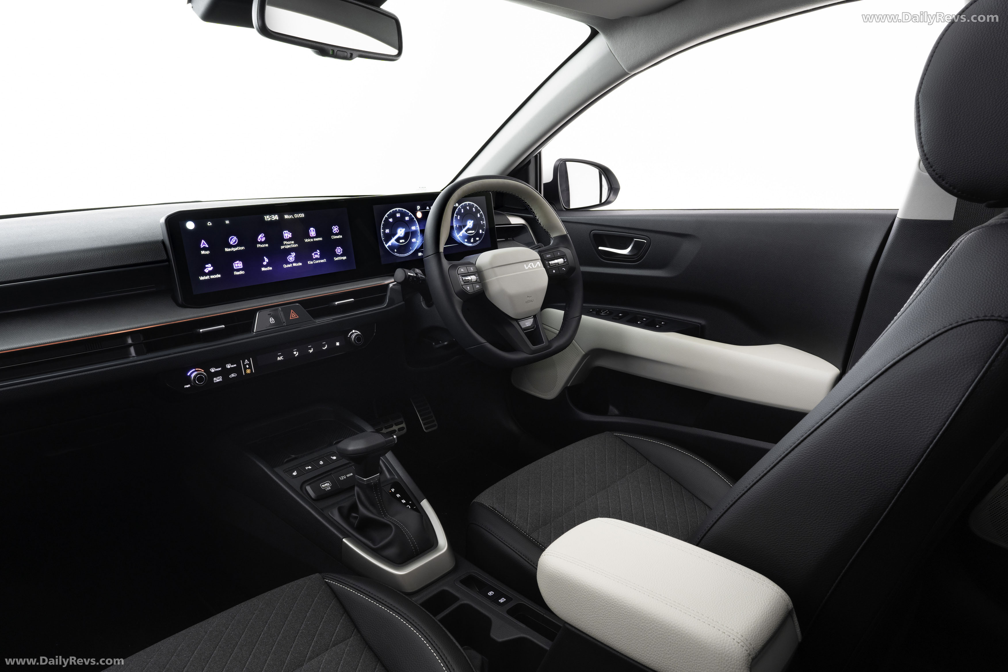 2026 Kia Stonic UK Version Interior