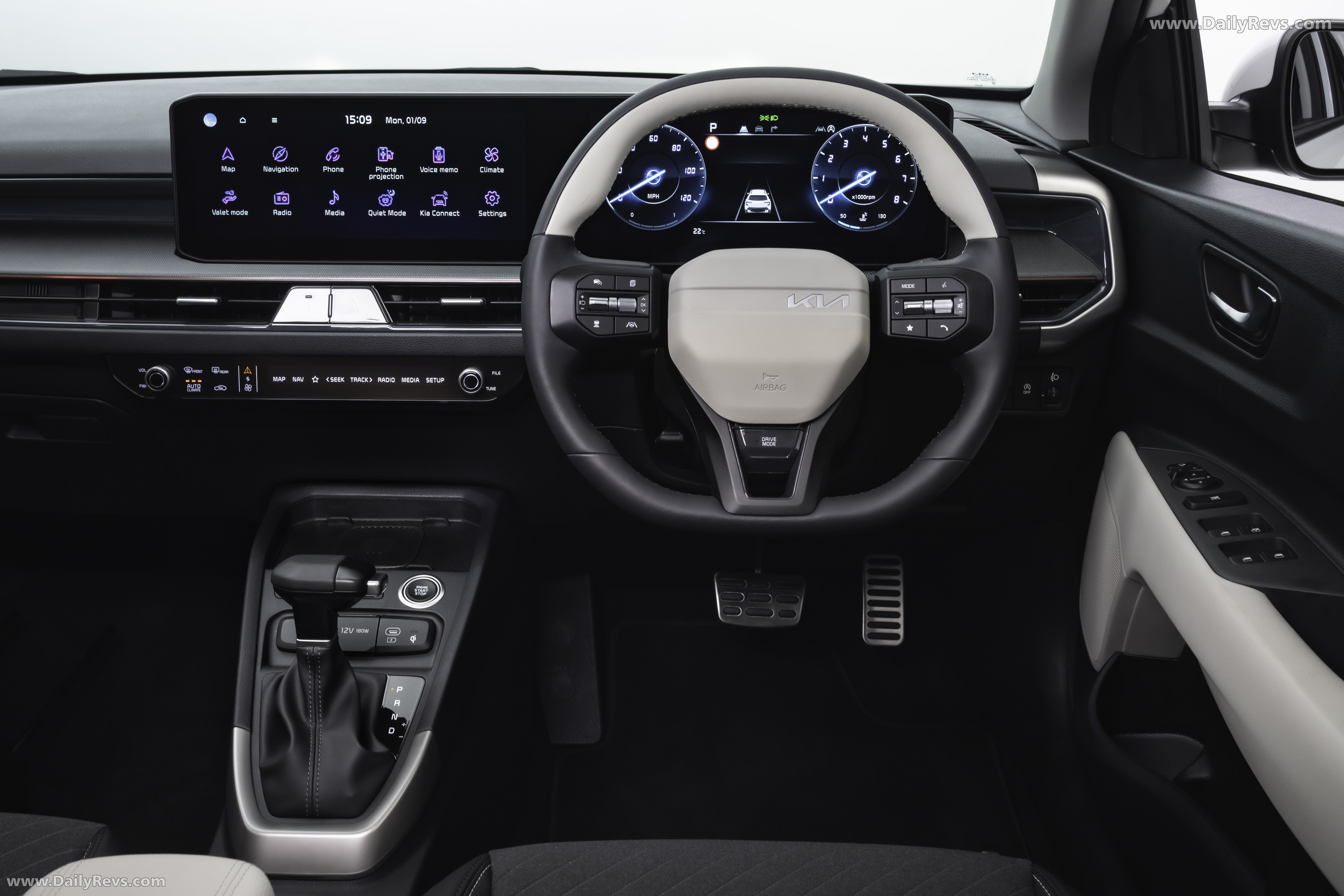 2026 Kia Stonic UK Version Interior