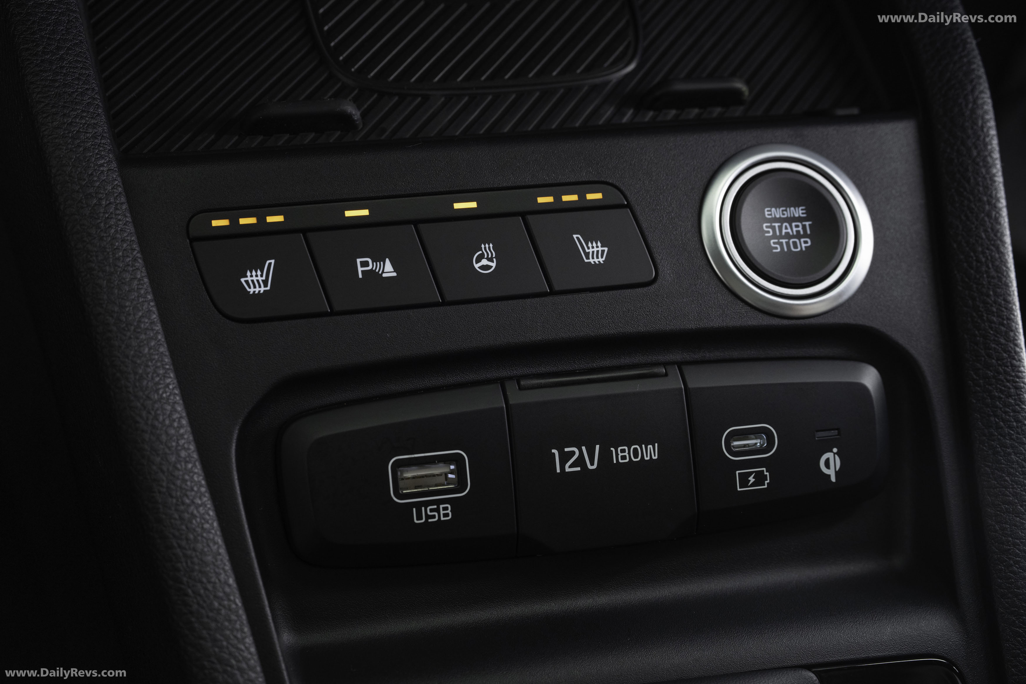 2026 Kia Stonic UK Version Interior