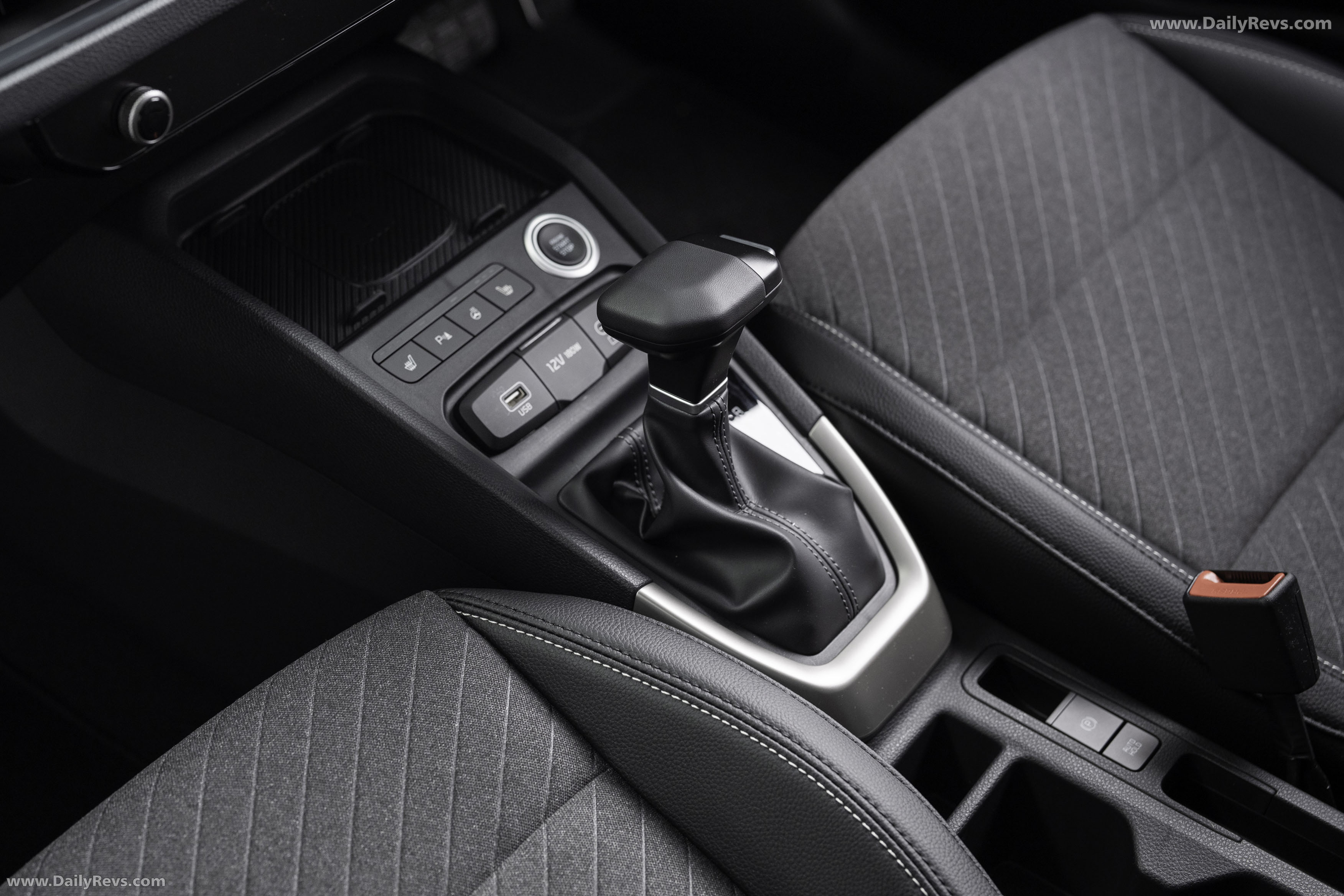 2026 Kia Stonic UK Version Interior