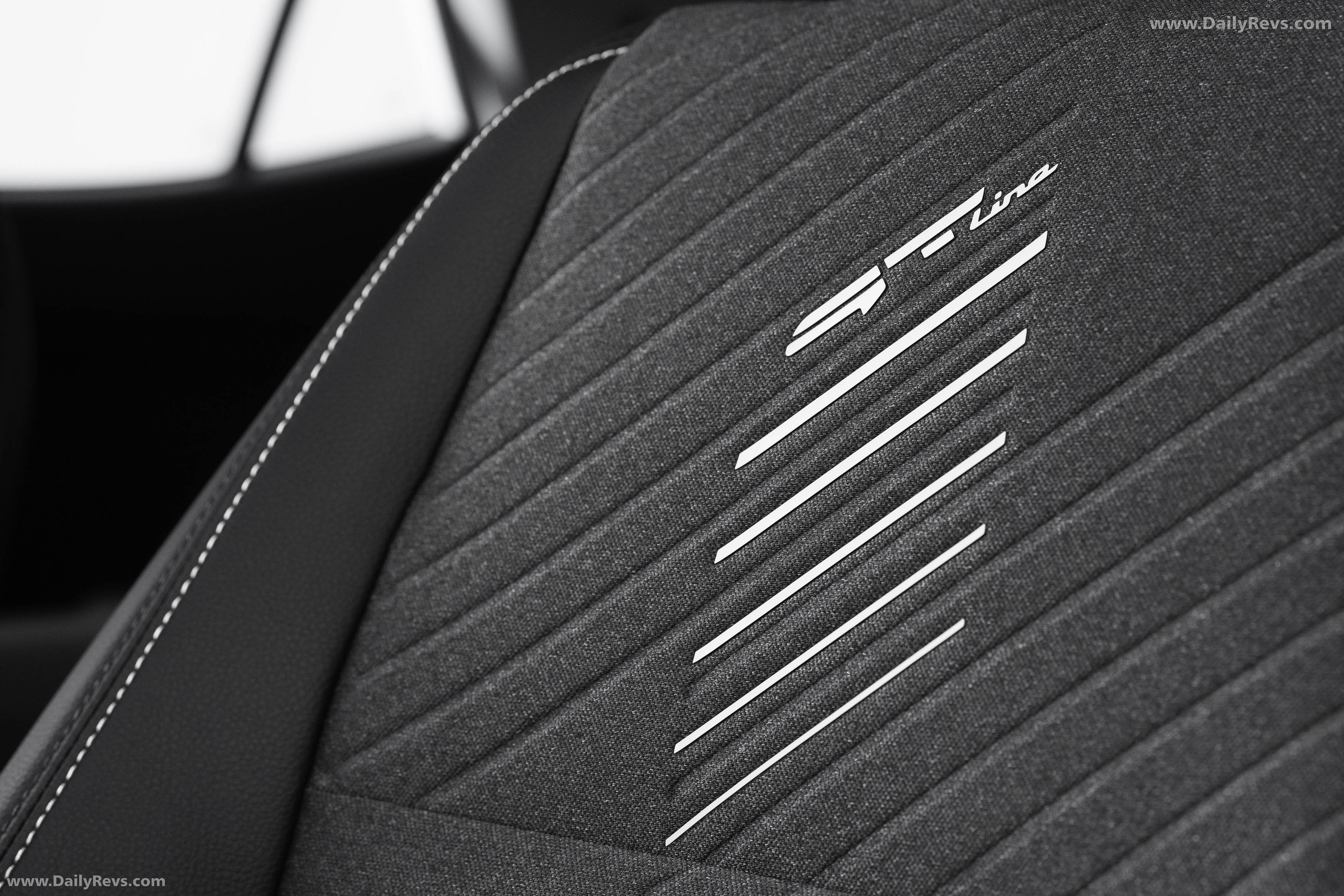 2026 Kia Stonic UK Version Interior