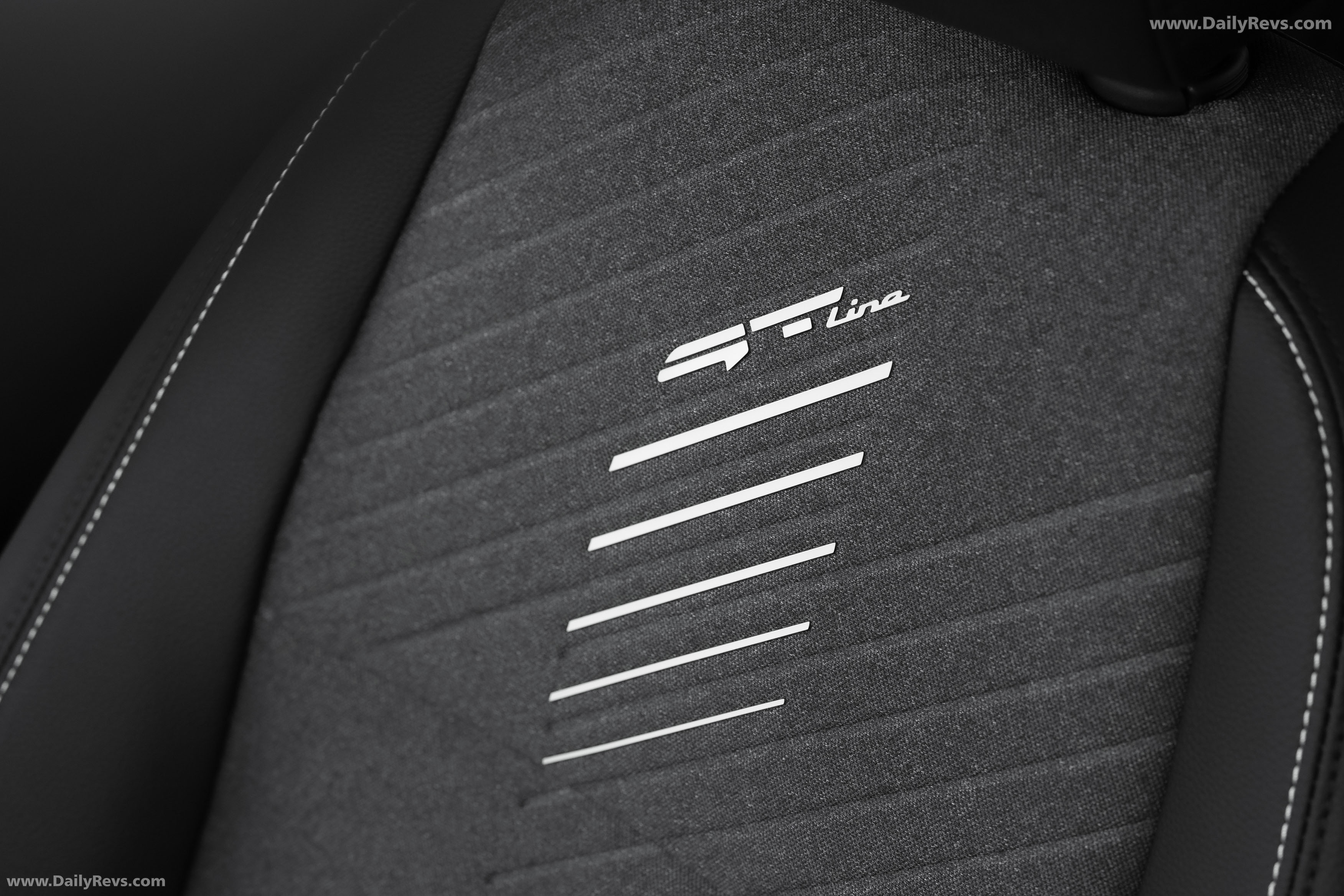 2026 Kia Stonic UK Version Interior