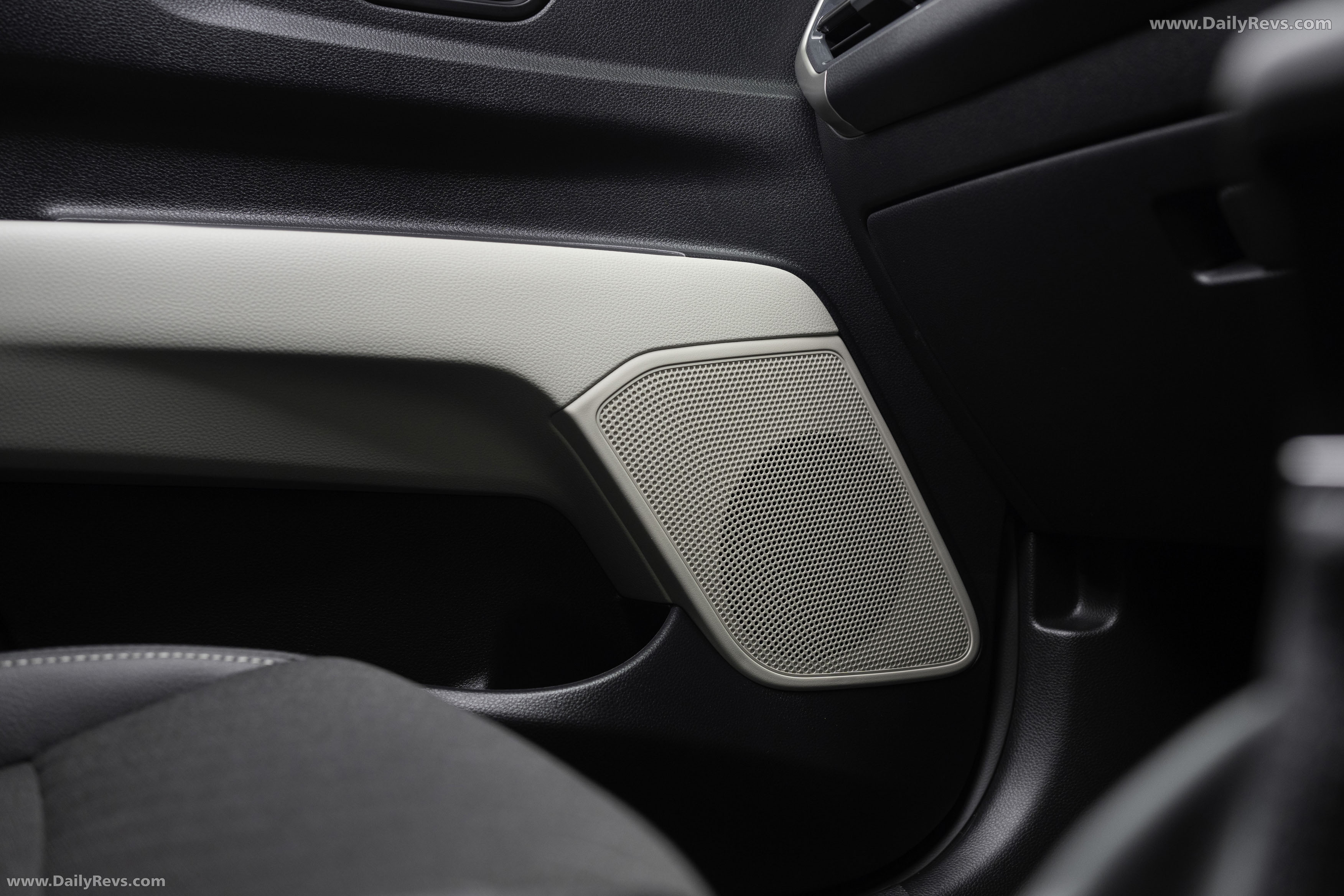2026 Kia Stonic UK Version Interior