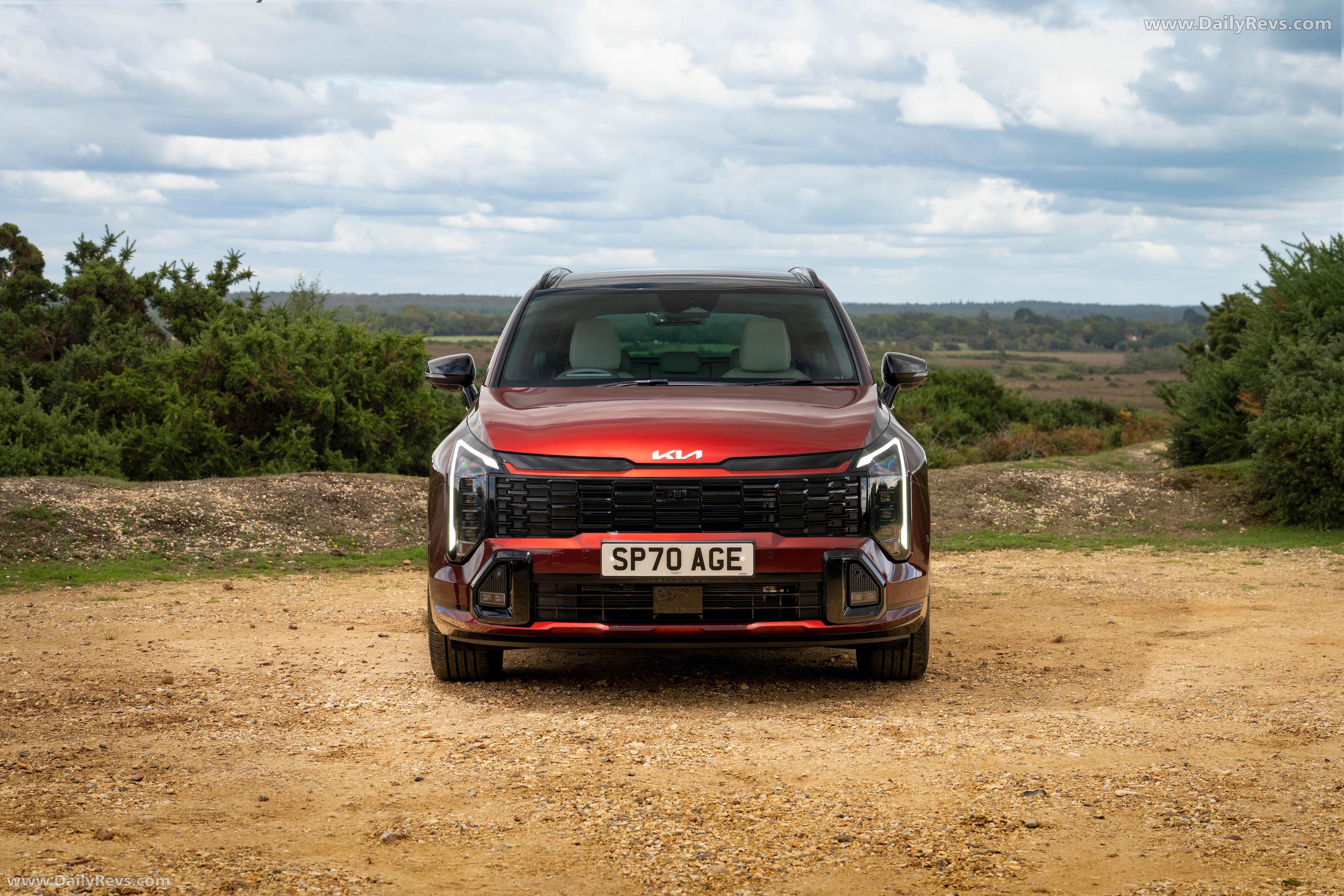 2026 Kia Sportage GT-Line S UK Version Front View