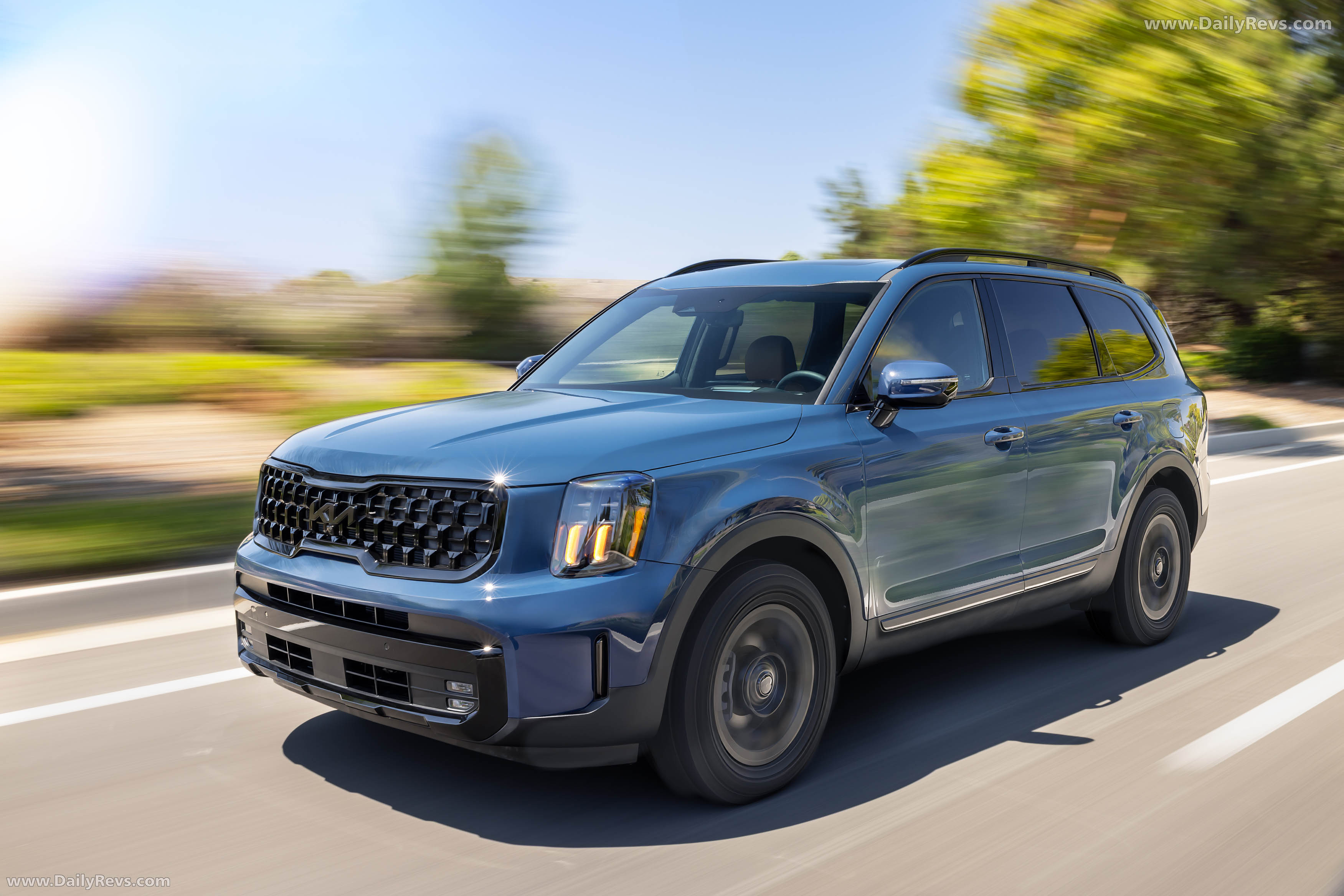 2025 Kia Telluride X-Pro Front View
