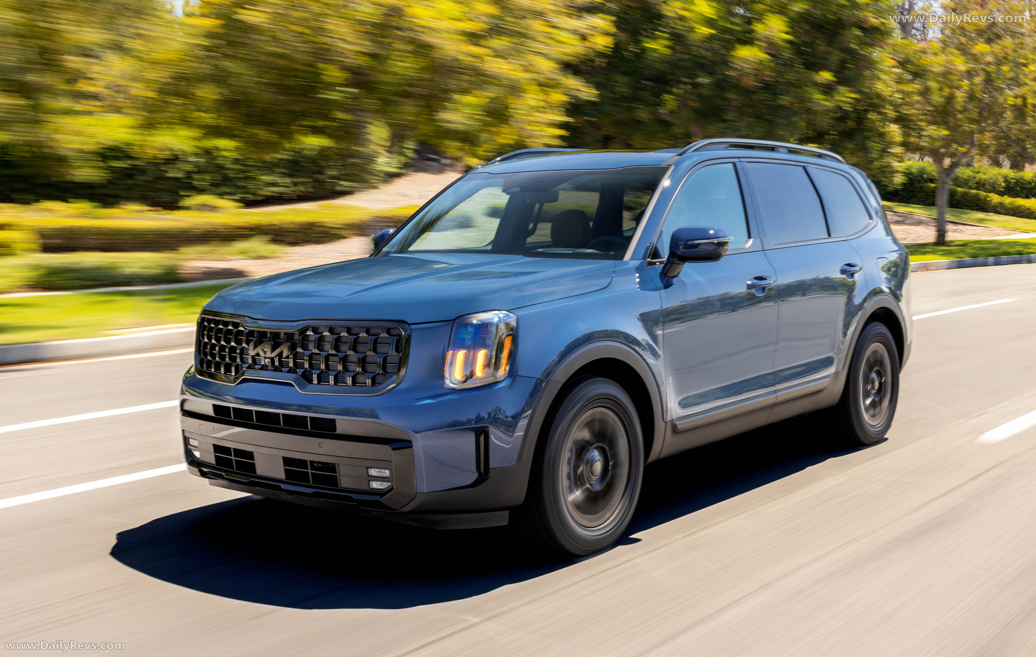 2025 Kia Telluride X-Pro Front View