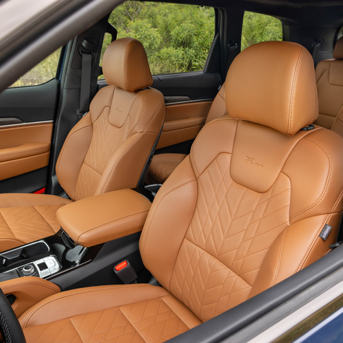 2025 Kia Telluride X-Pro Interior