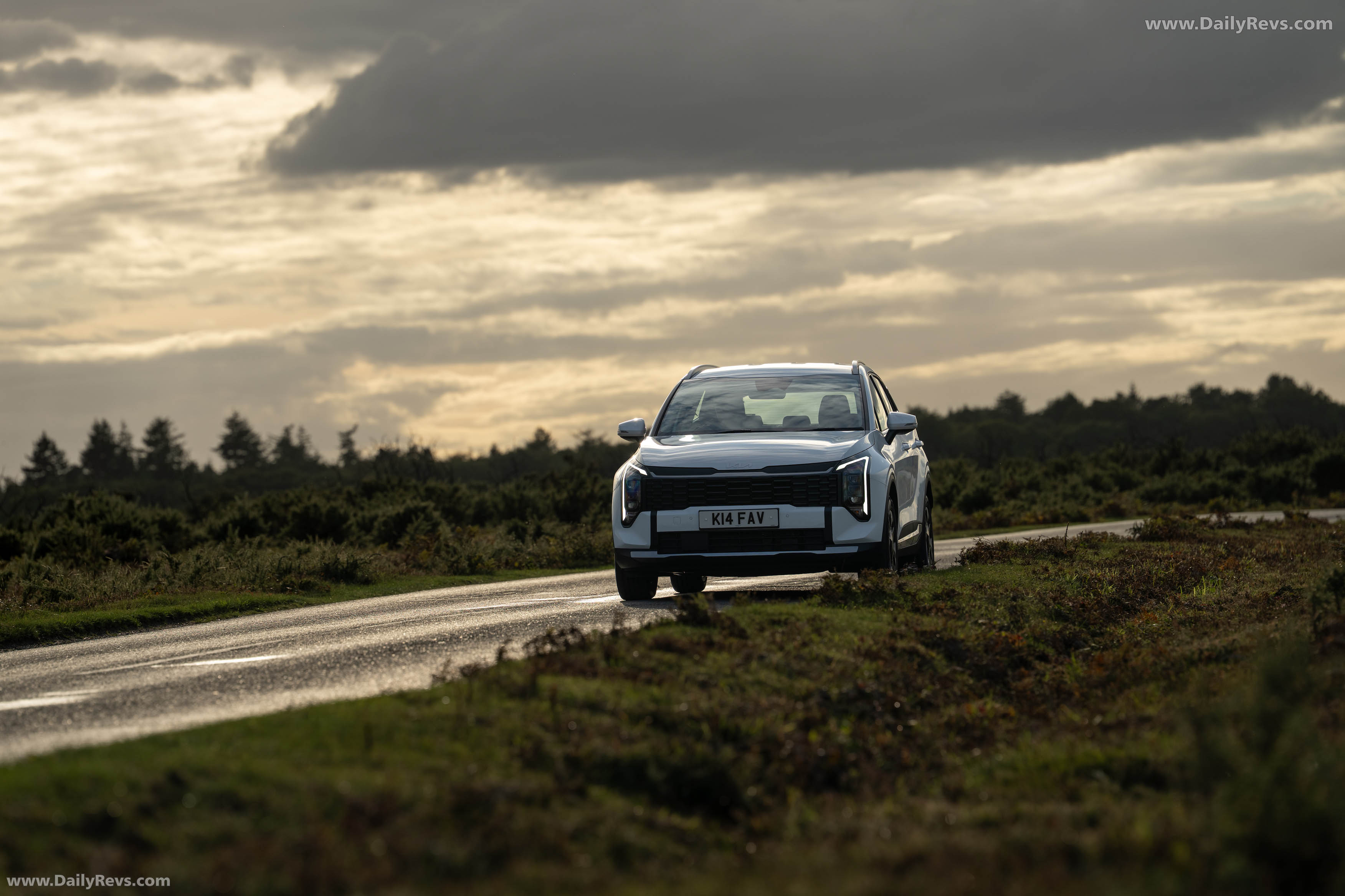 2026 Kia Sportage HEV UK Version Front View