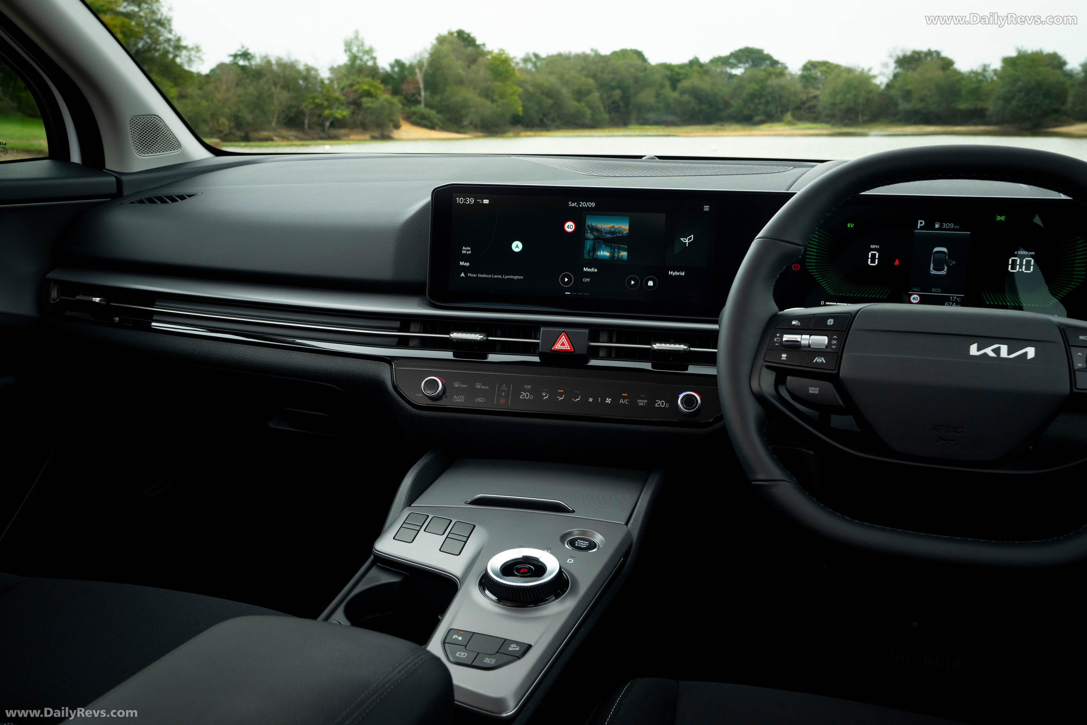2026 Kia Sportage HEV UK Version Interior
