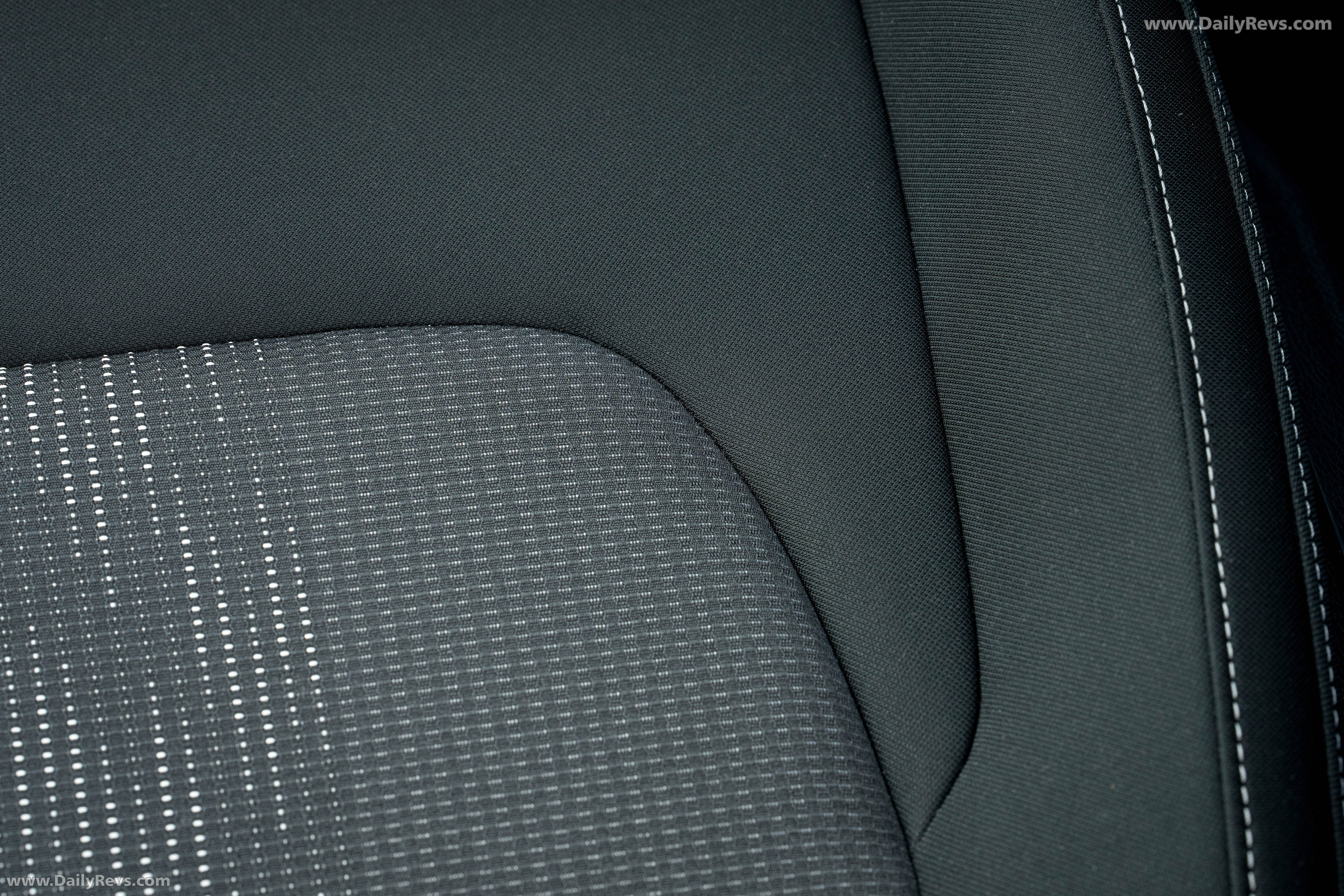 2026 Kia Sportage HEV UK Version Interior