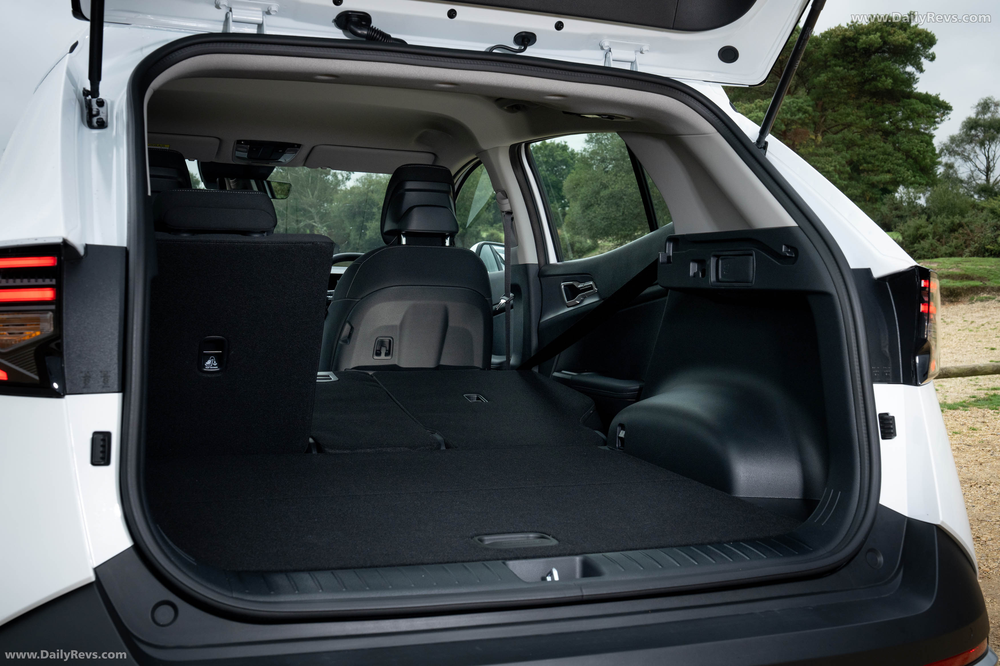 2026 Kia Sportage HEV UK Version Interior