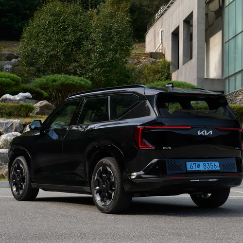 2026 Kia EV5 GT-Line Fusion Black Rear View