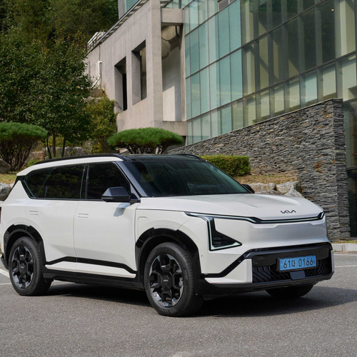 2026 Kia EV5 GT-Line White Pearl Front View