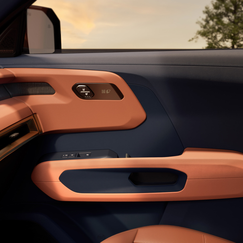 2027 Kia Telluride SXP Interior