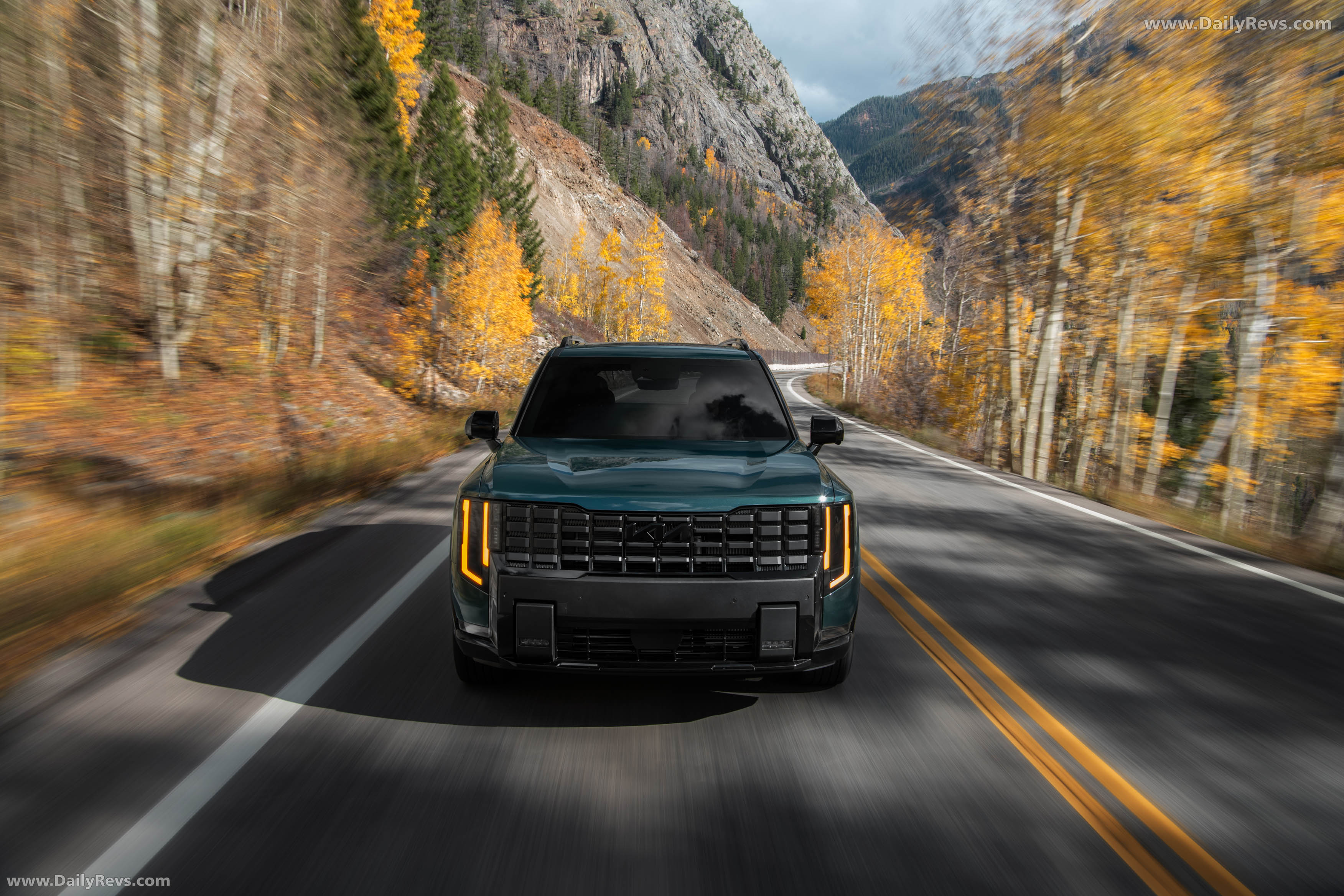 2027 Kia Telluride HEV X-Line Front View